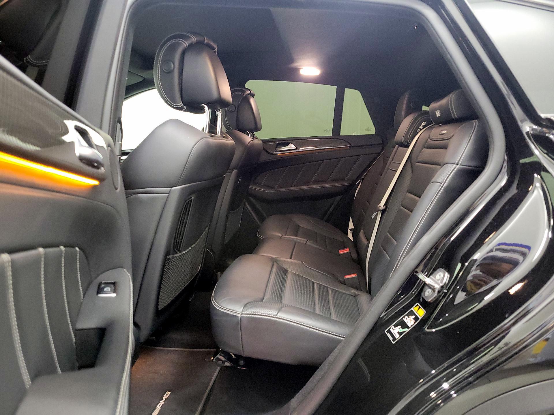 Thumbnail: 2019 Mercedes-Benz GL-Class - 19