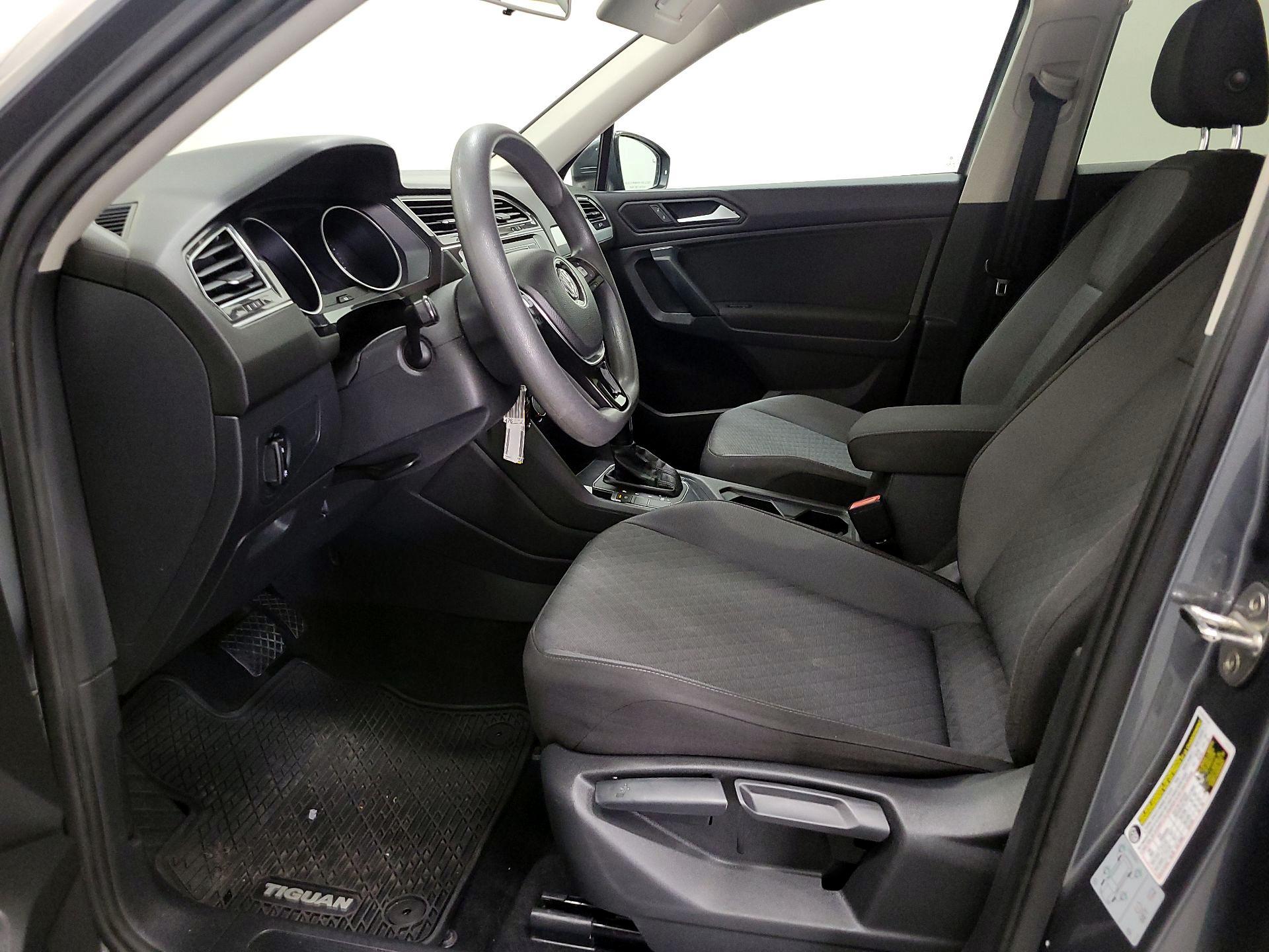 Thumbnail: 2019 Volkswagen Tiguan - 11