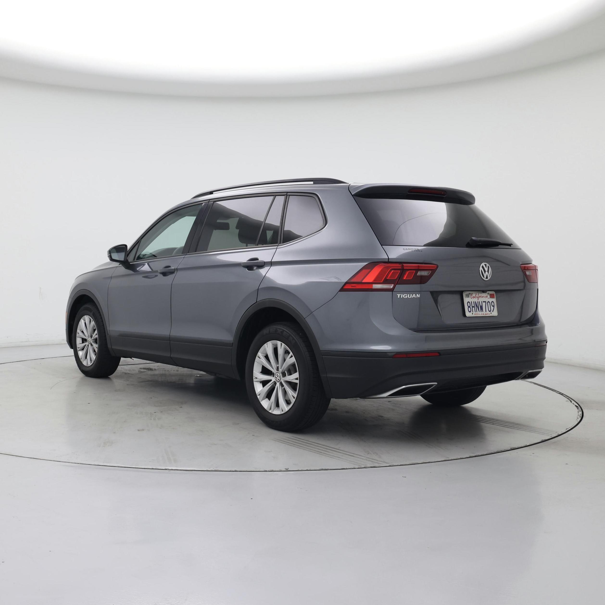 Thumbnail: 2019 Volkswagen Tiguan - 2