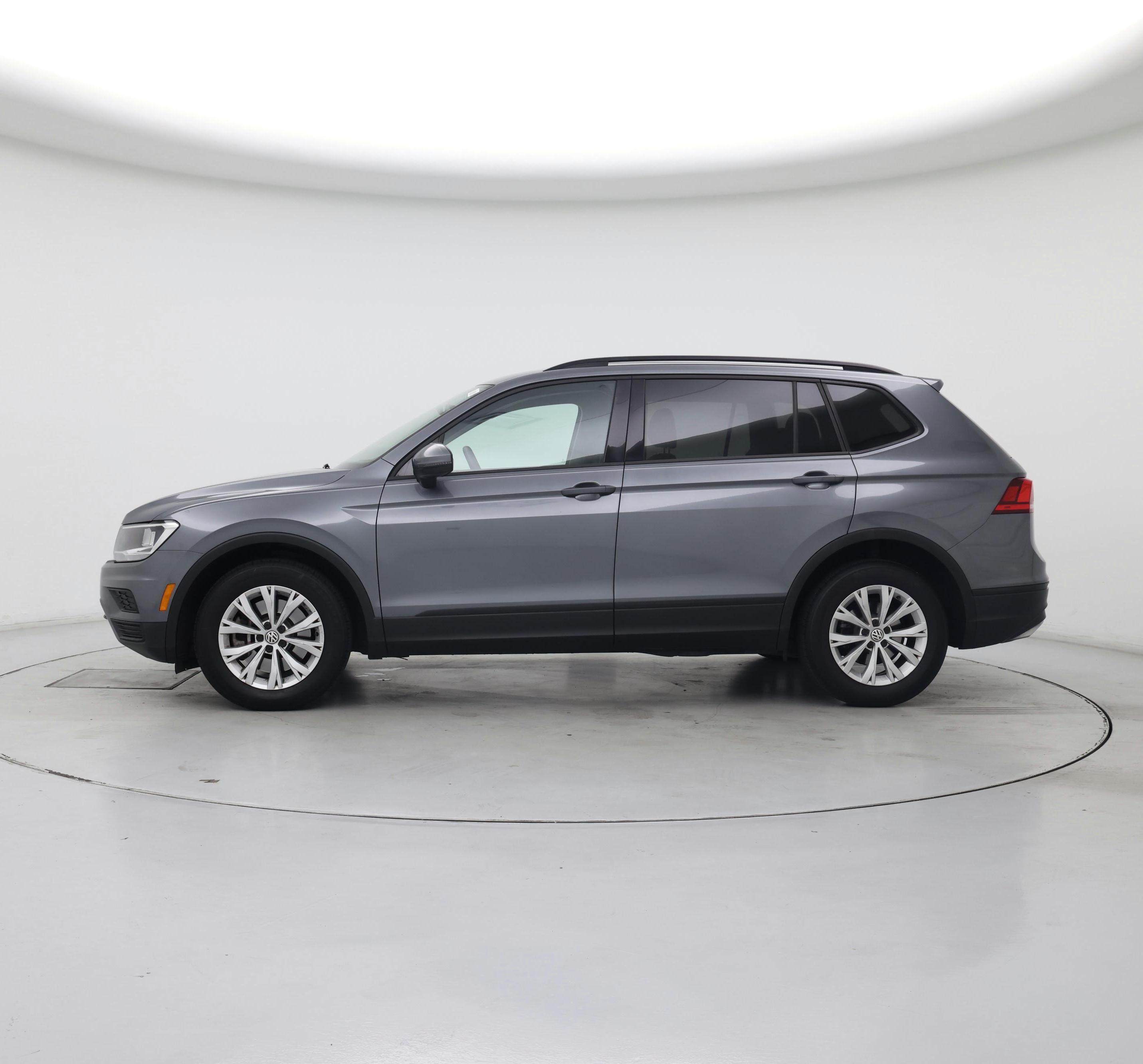 Thumbnail: 2019 Volkswagen Tiguan - 3
