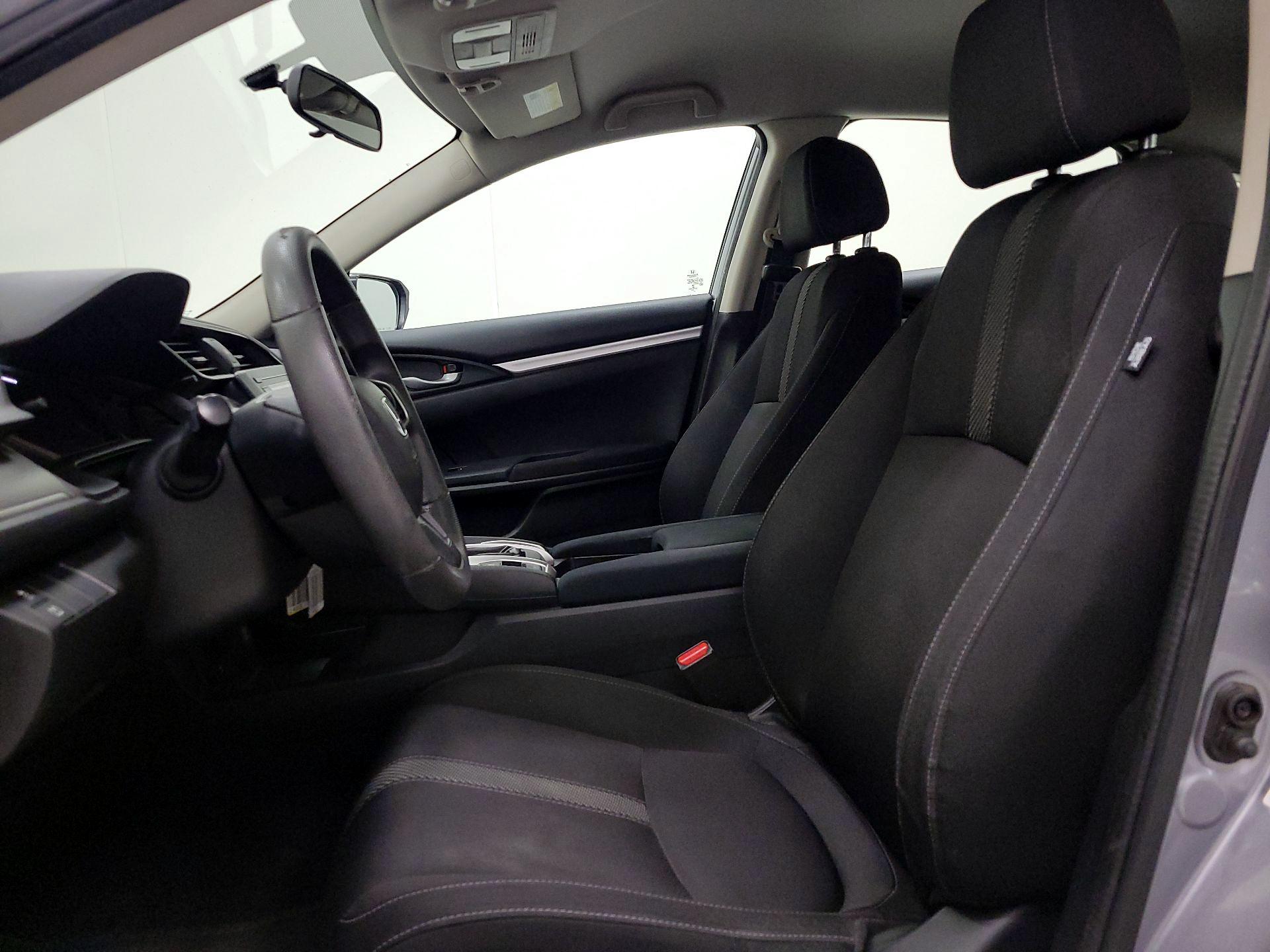 Thumbnail: 2016 Honda Civic - 11