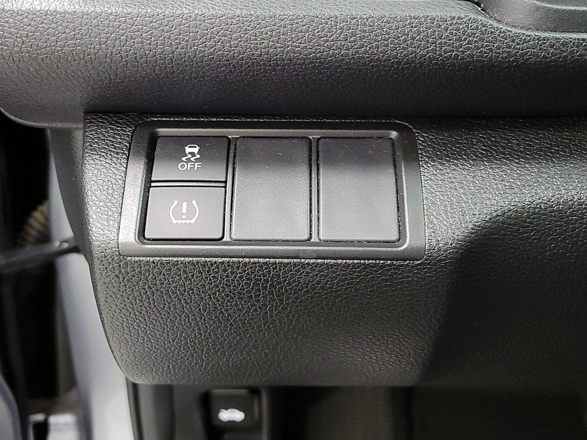 Thumbnail: 2016 Honda Civic - 13
