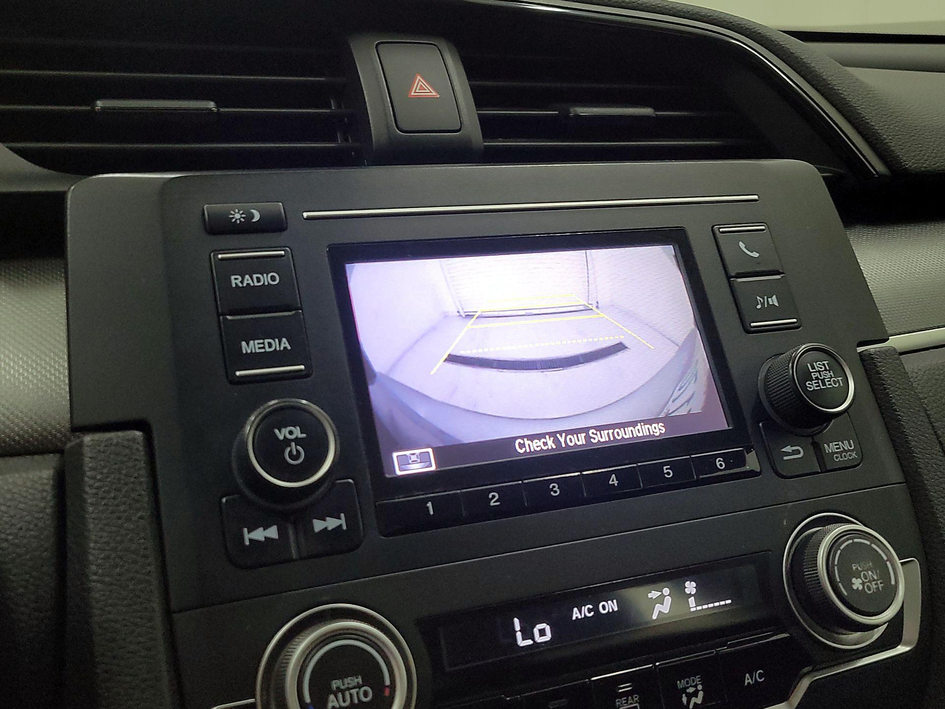 Thumbnail: 2016 Honda Civic - 14