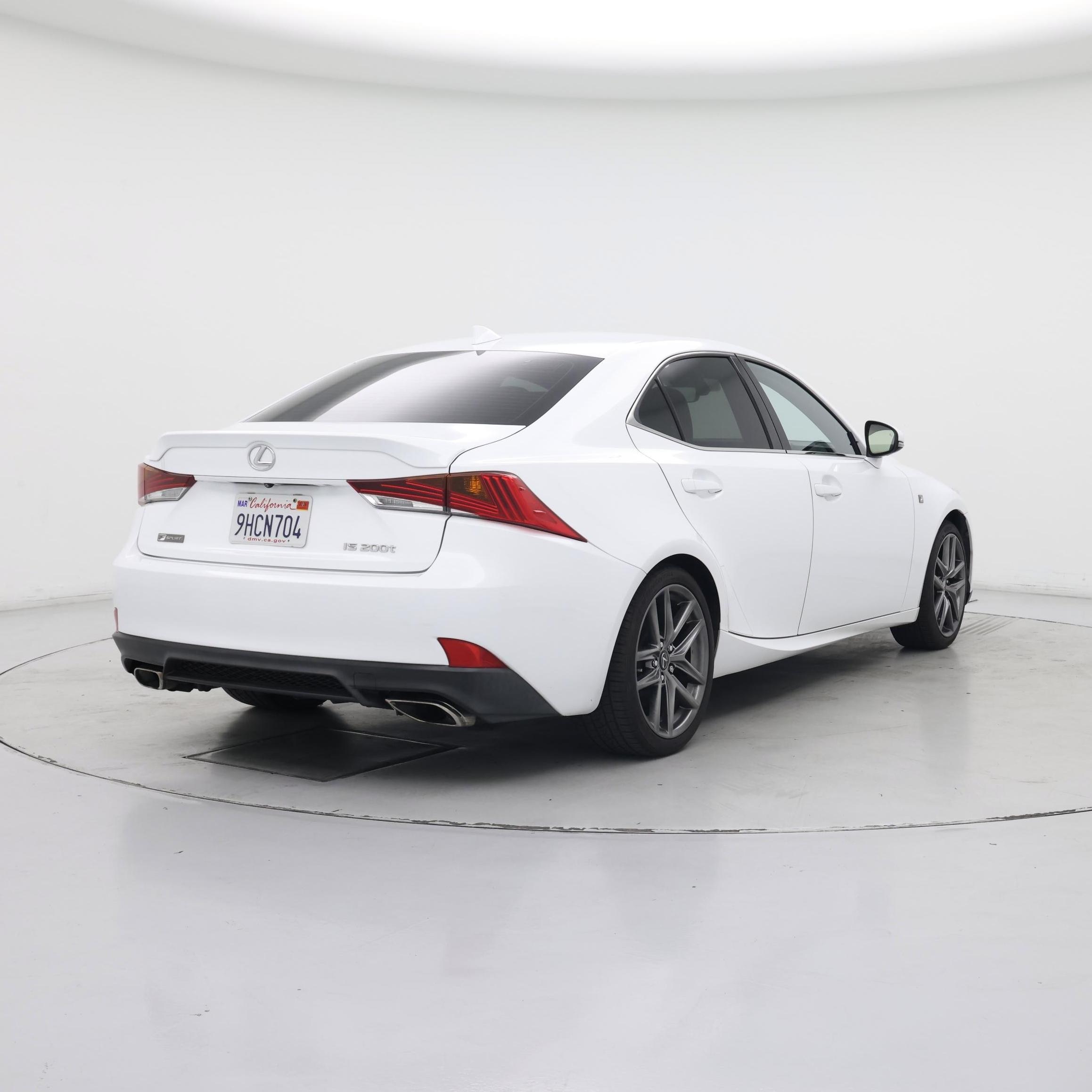 Thumbnail: 2017 Lexus IS - 8