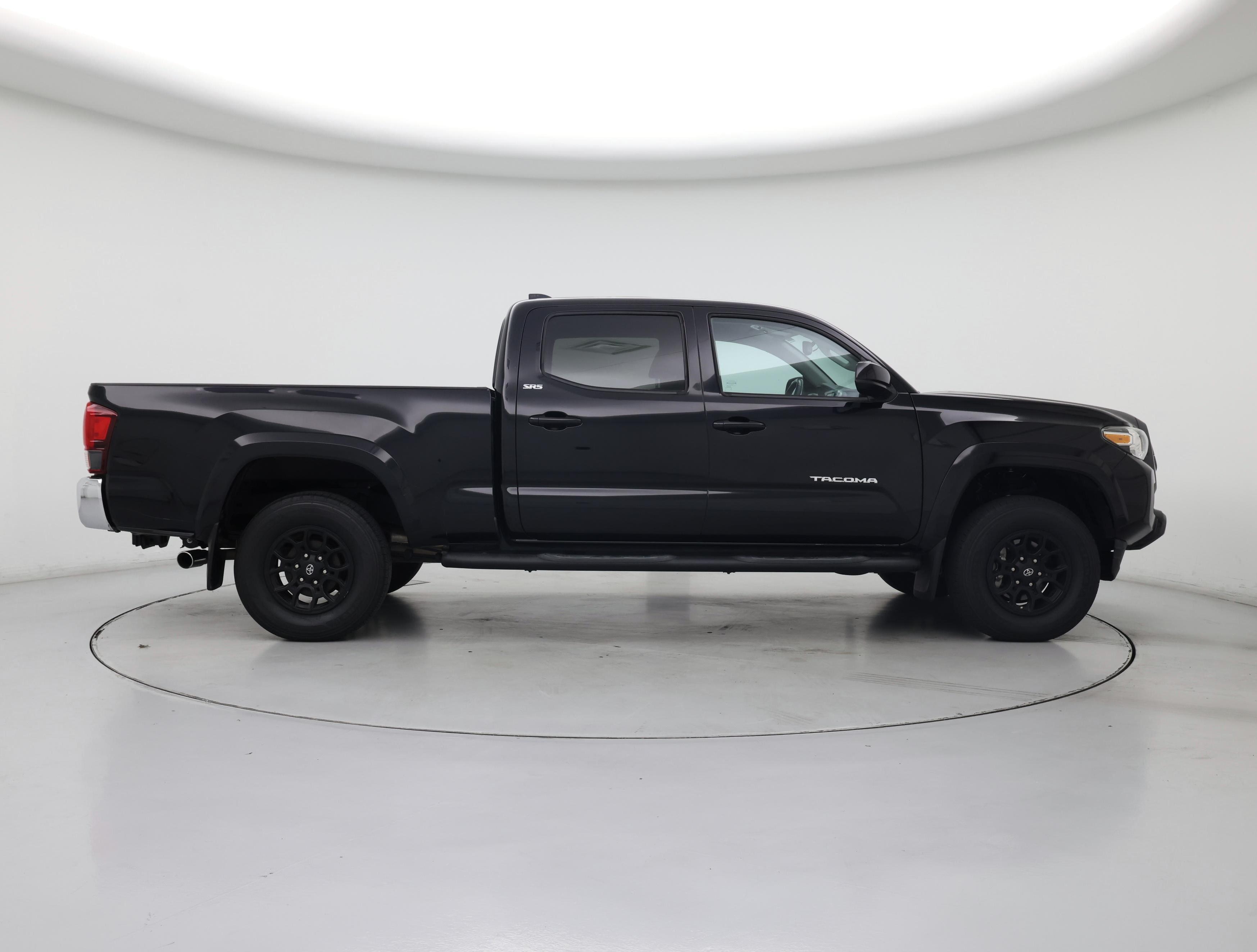 Thumbnail: 2020 Toyota Tacoma - 7