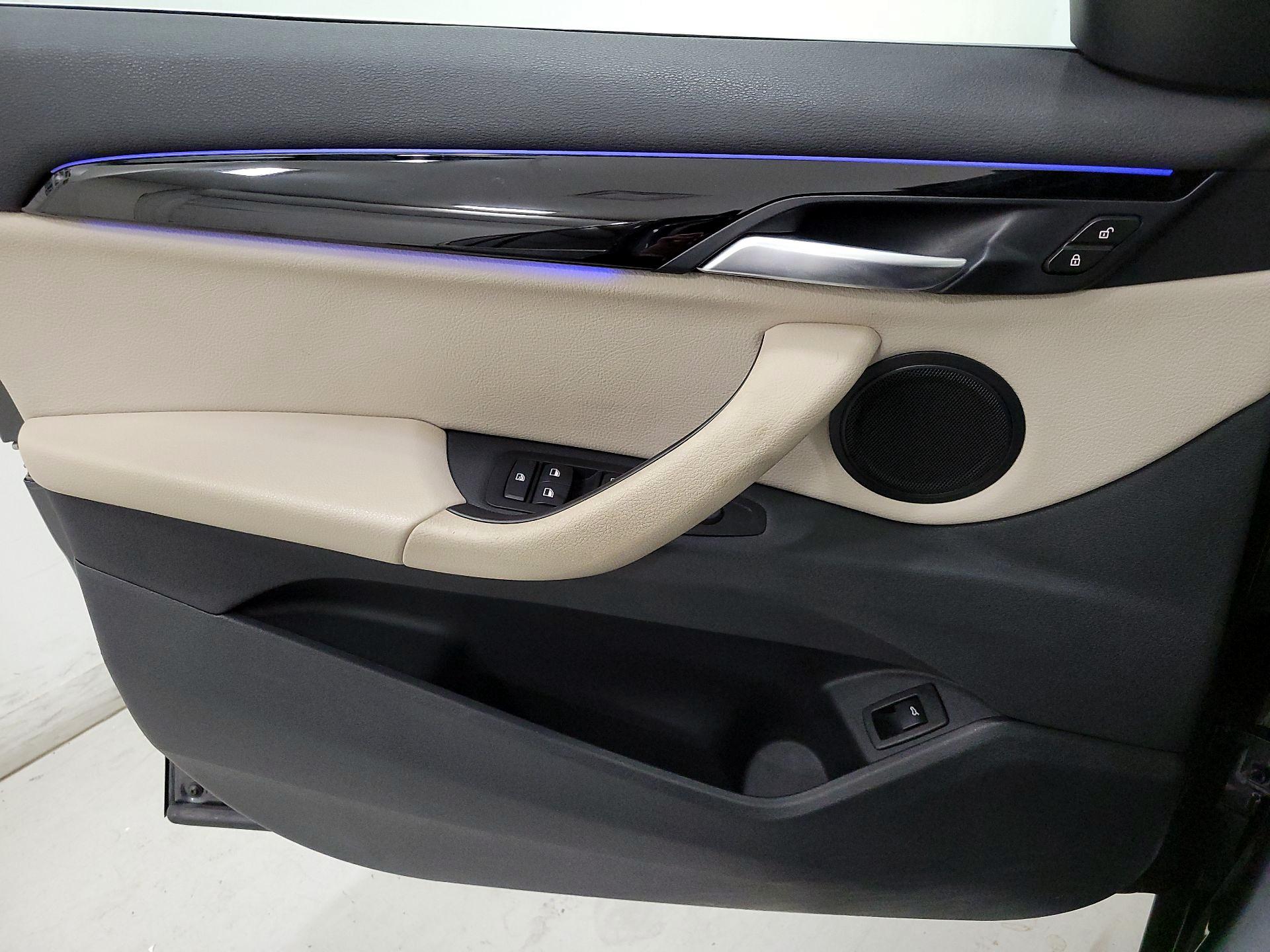 Thumbnail: 2021 BMW X1 - 12