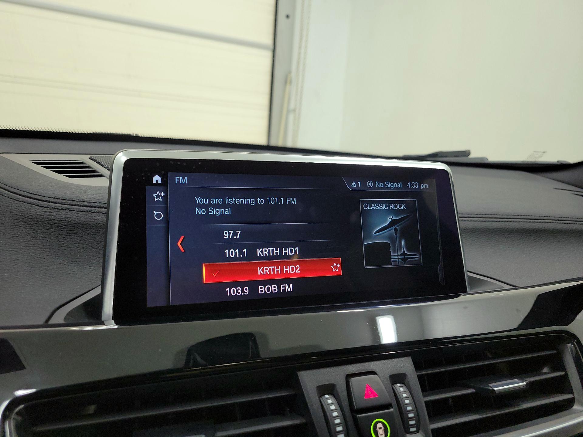 Thumbnail: 2021 BMW X1 - 16