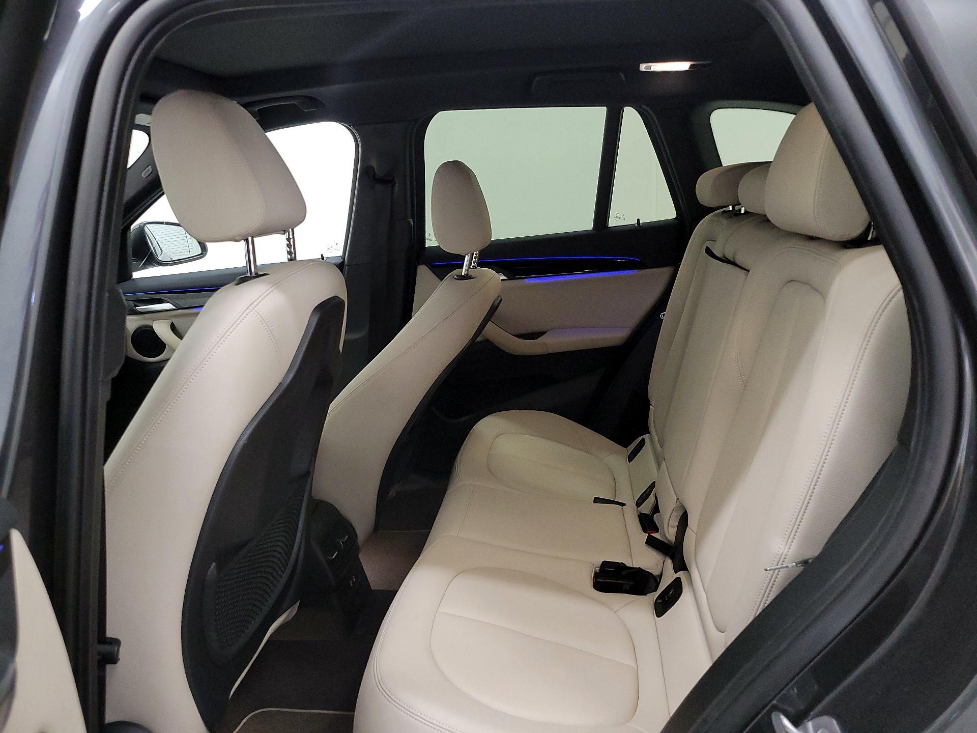 Thumbnail: 2021 BMW X1 - 20