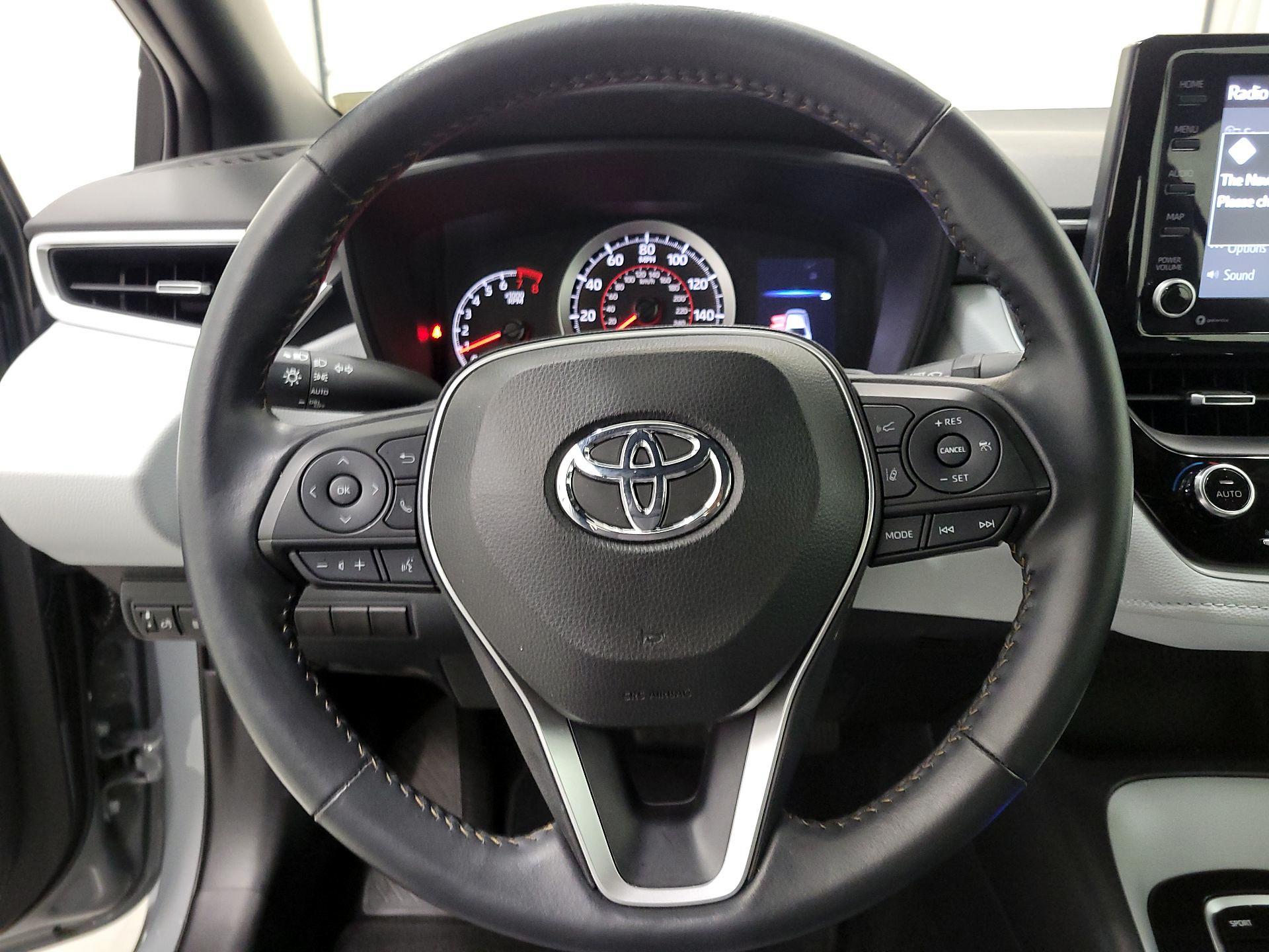 Thumbnail: 2022 Toyota Corolla - 10