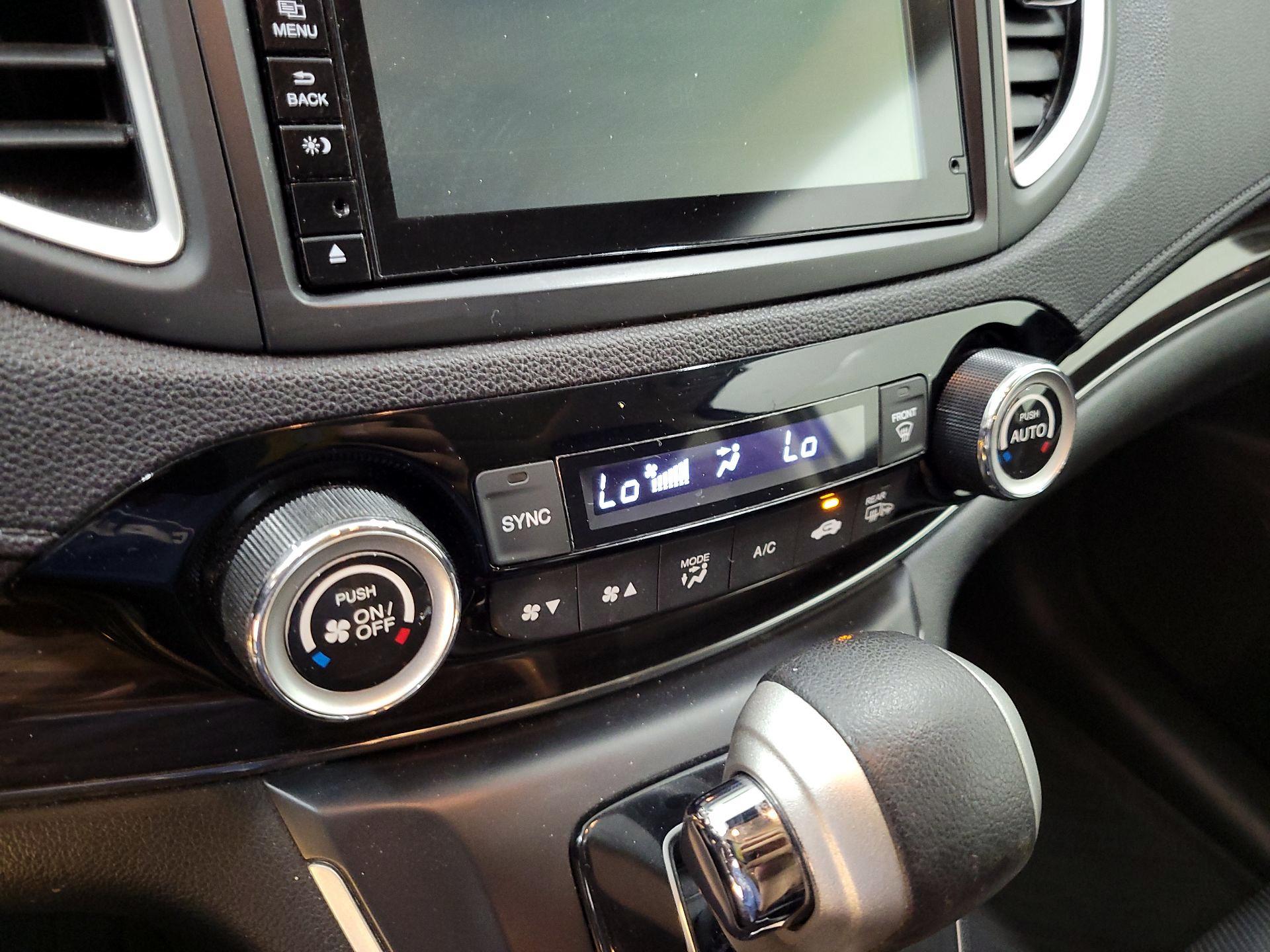 Thumbnail: 2015 Honda CR-V - 16