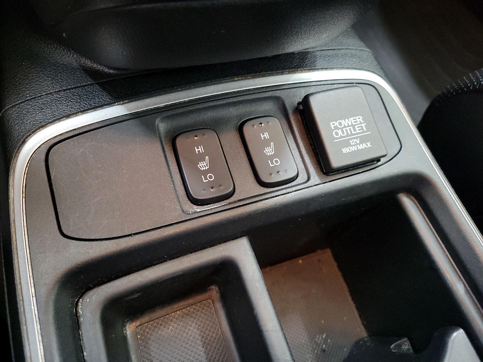 Thumbnail: 2015 Honda CR-V - 18