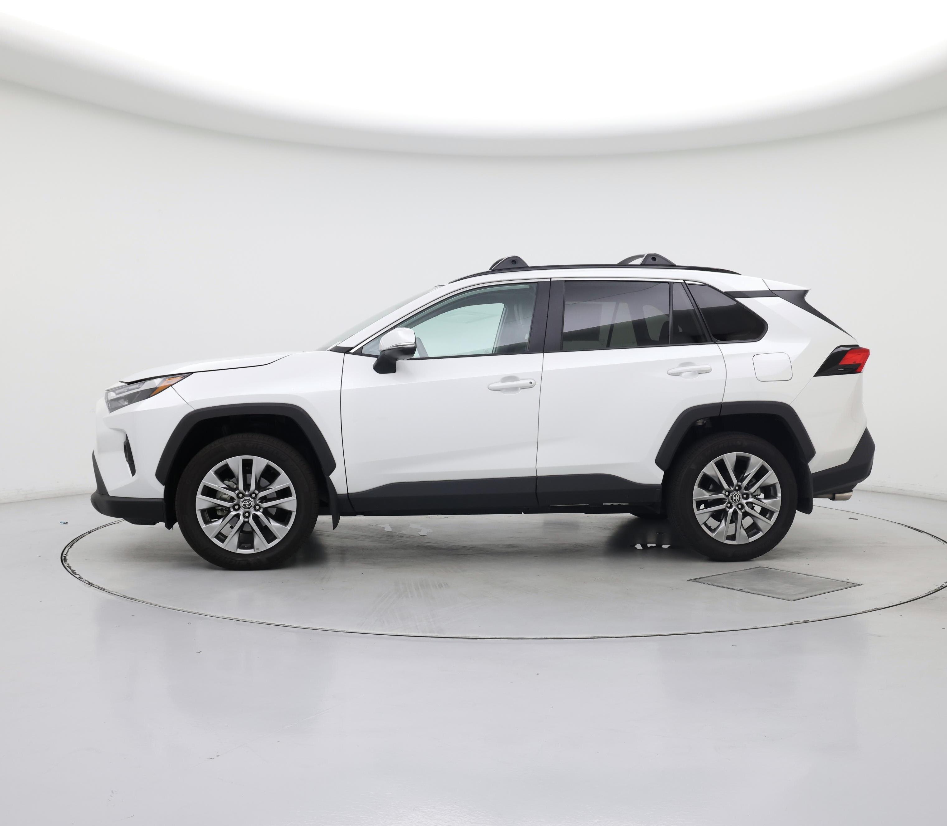 Thumbnail: 2023 Toyota RAV4 - 3