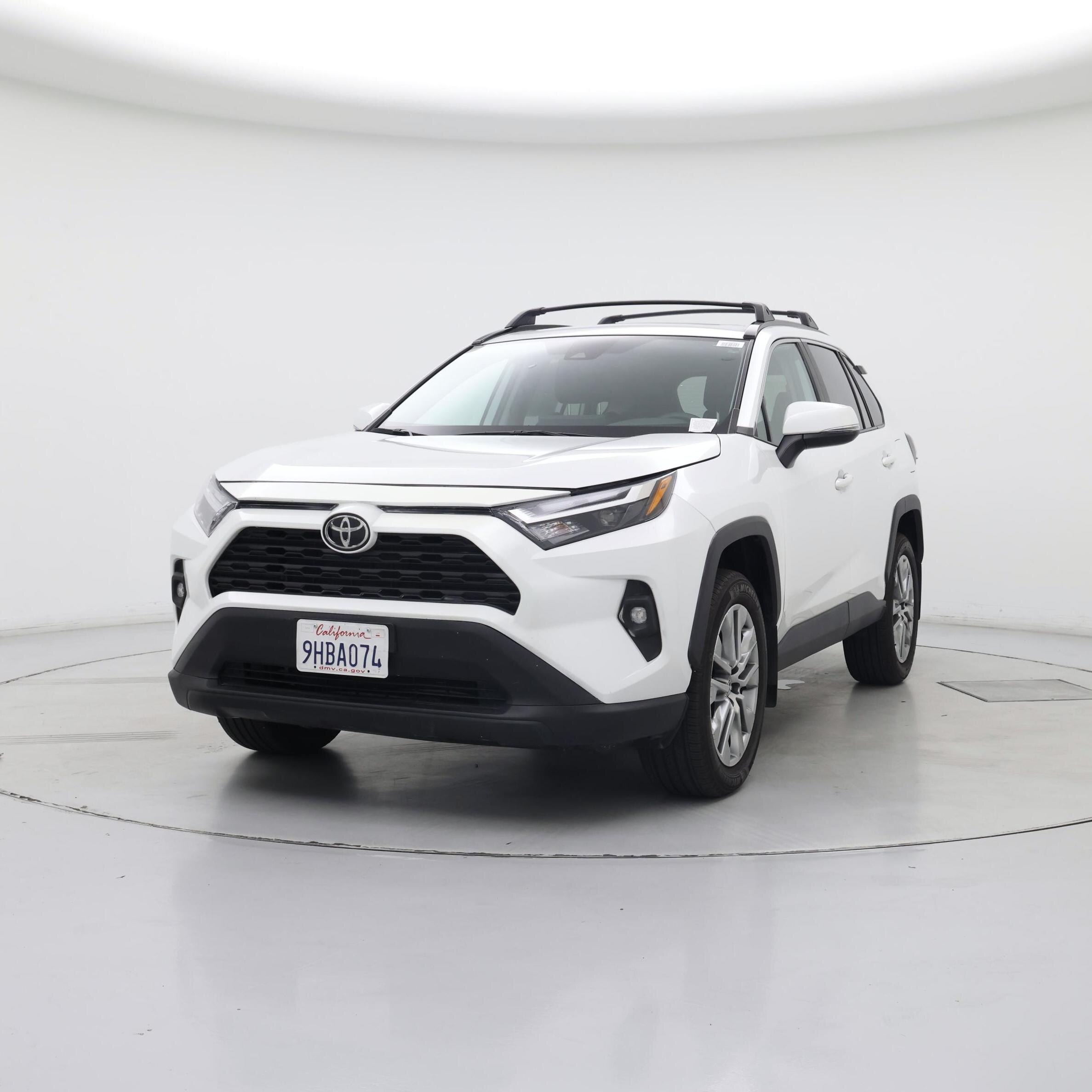 Thumbnail: 2023 Toyota RAV4 - 4