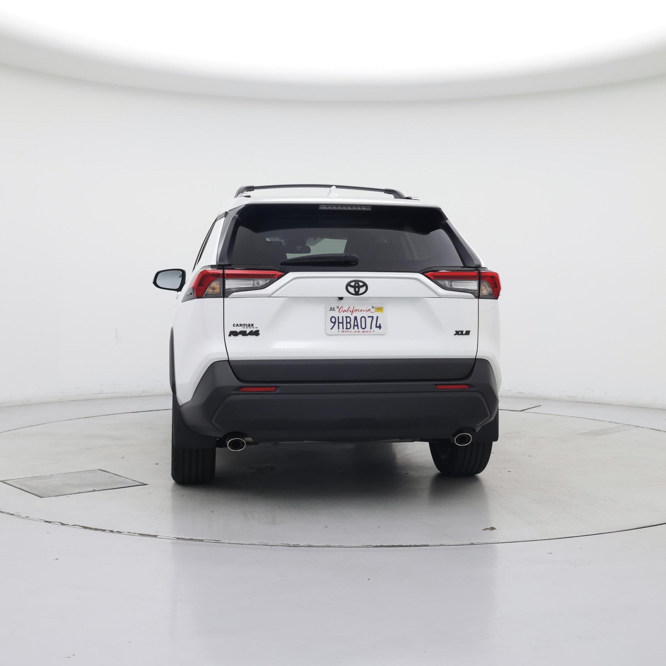 Thumbnail: 2023 Toyota RAV4 - 6
