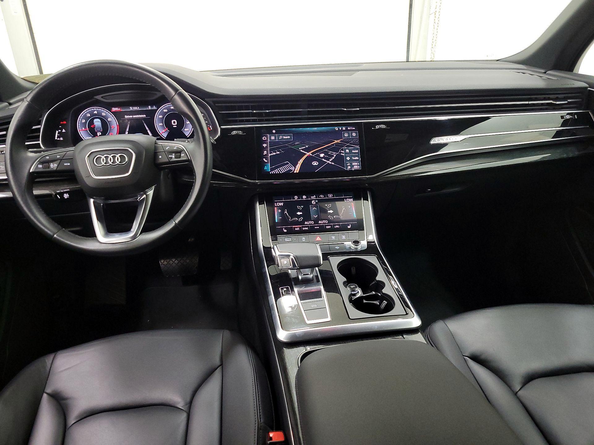 Thumbnail: 2020 Audi Q7 - 9