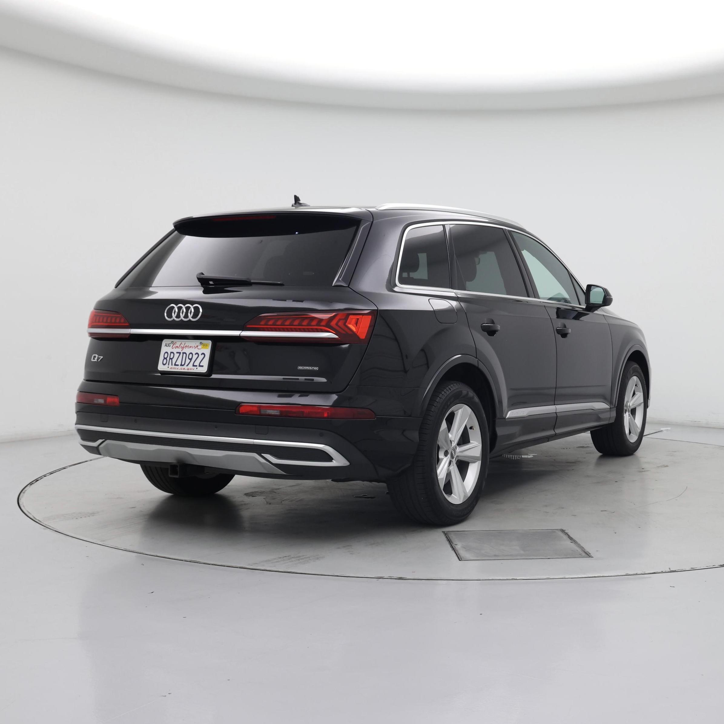 Thumbnail: 2020 Audi Q7 - 8