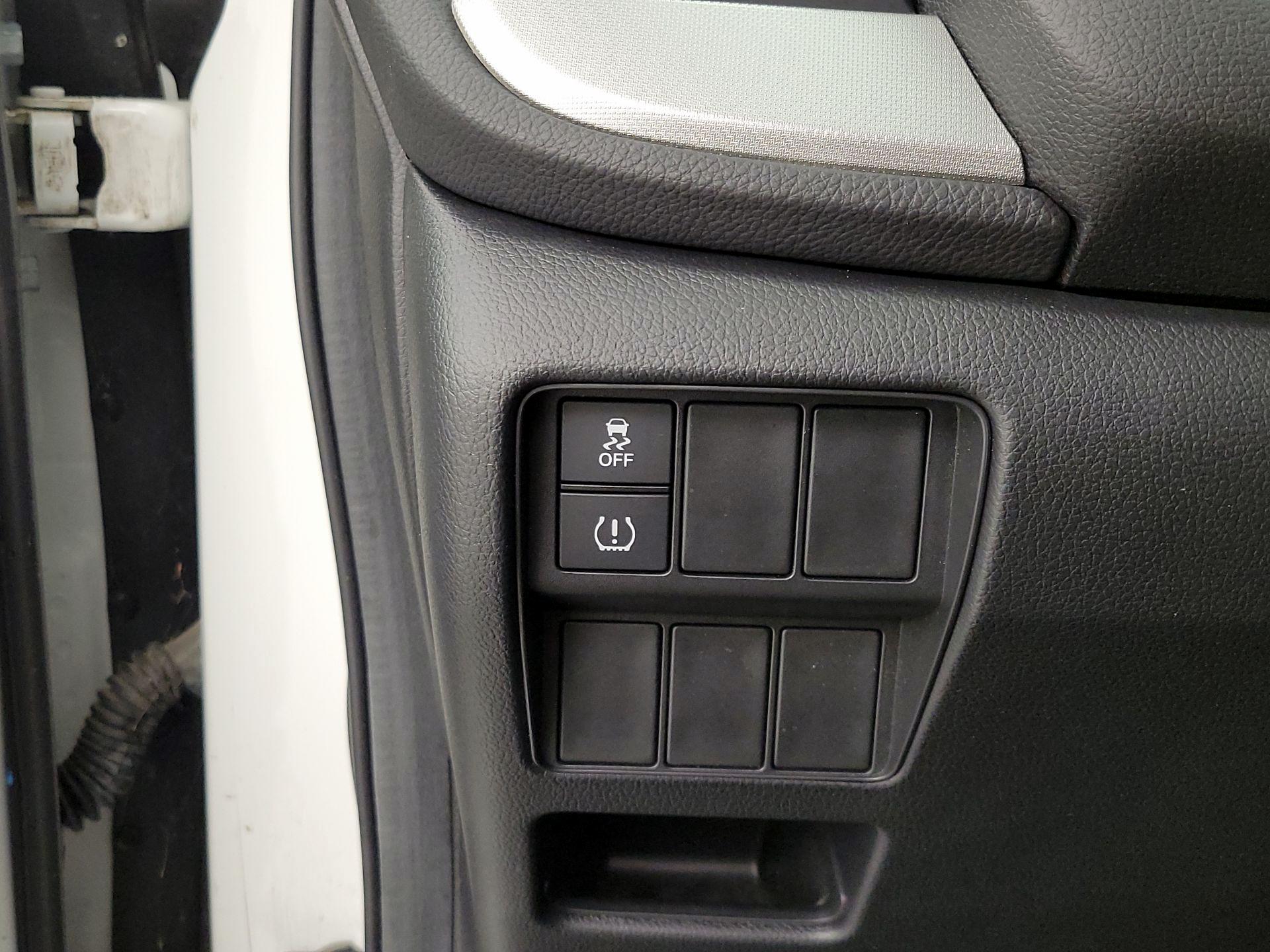 Thumbnail: 2018 Honda CR-V - 13