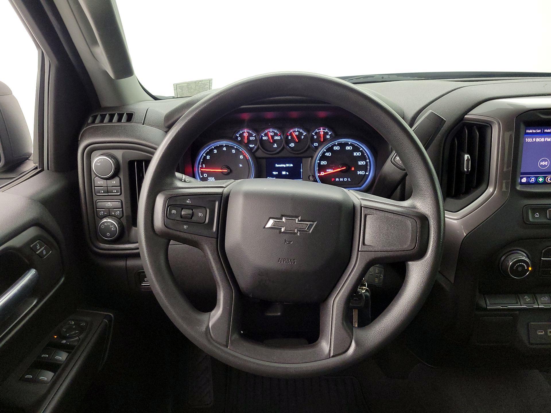 Thumbnail: 2021 Chevrolet Silverado 1500 - 10