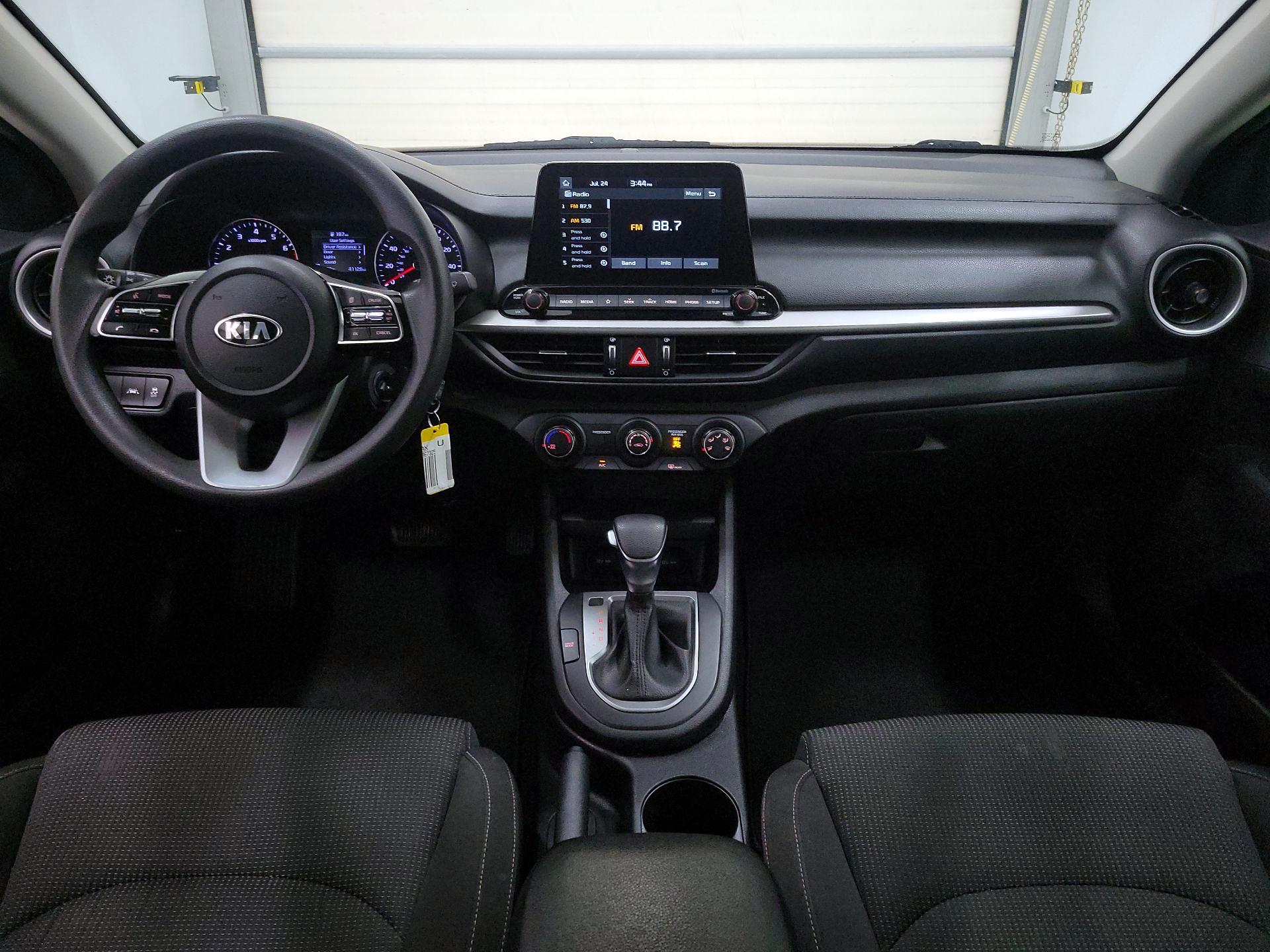 Thumbnail: 2021 Kia Forte - 9