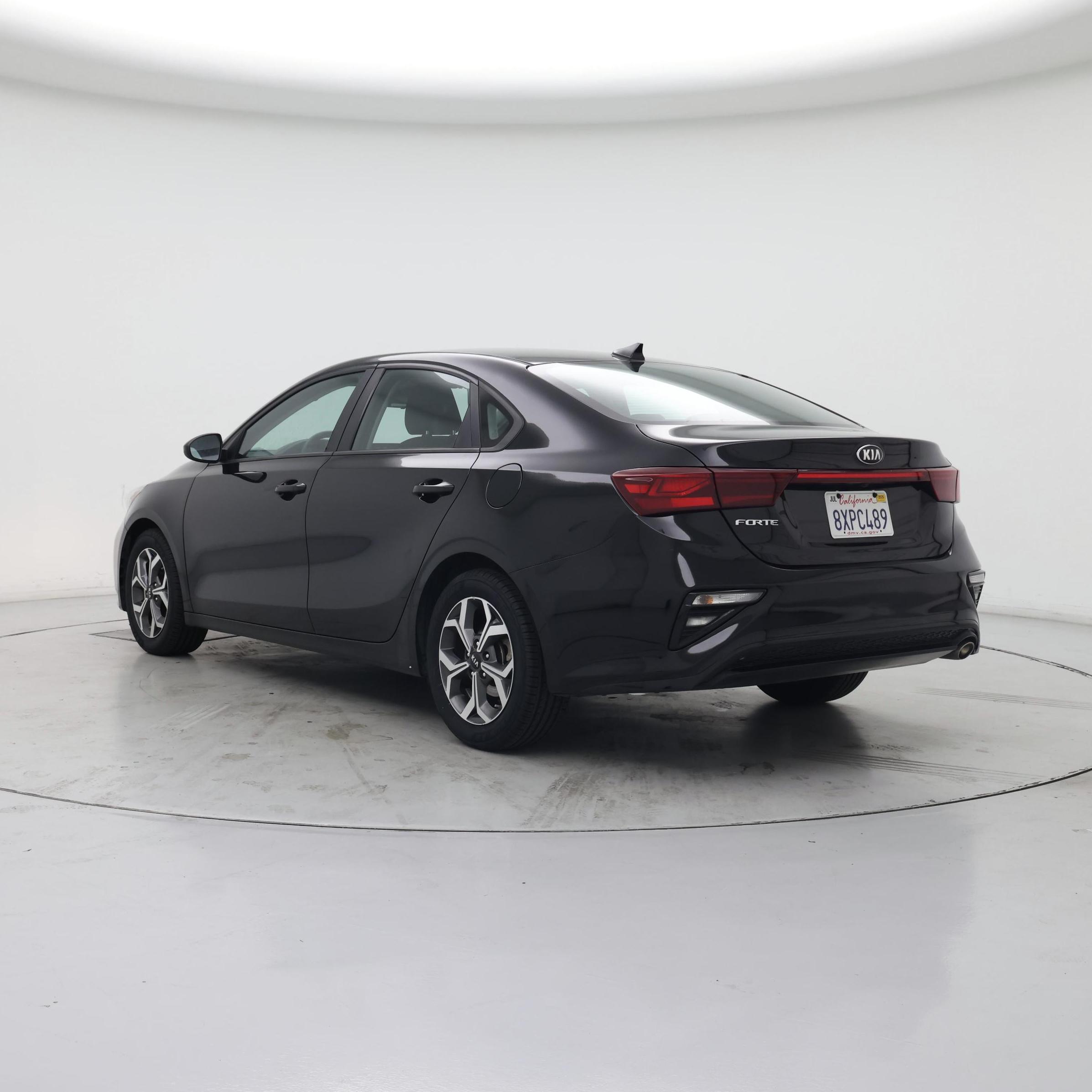 Thumbnail: 2021 Kia Forte - 2