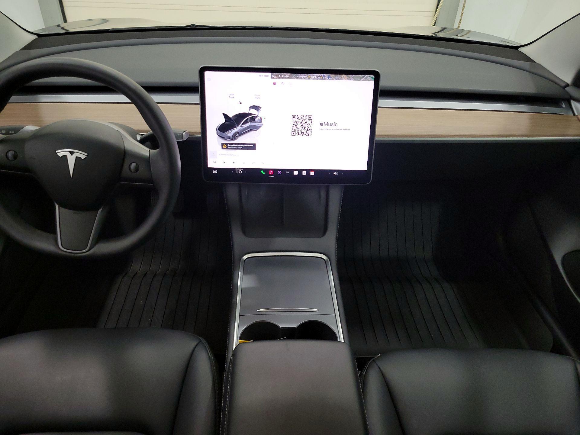 Thumbnail: 2023 Tesla Model 3 - 9