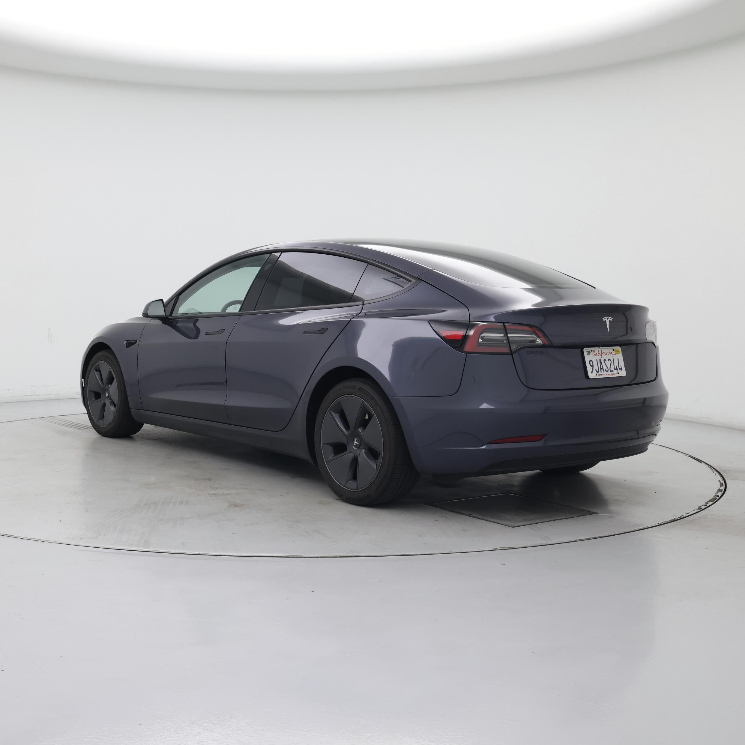 Thumbnail: 2023 Tesla Model 3 - 2