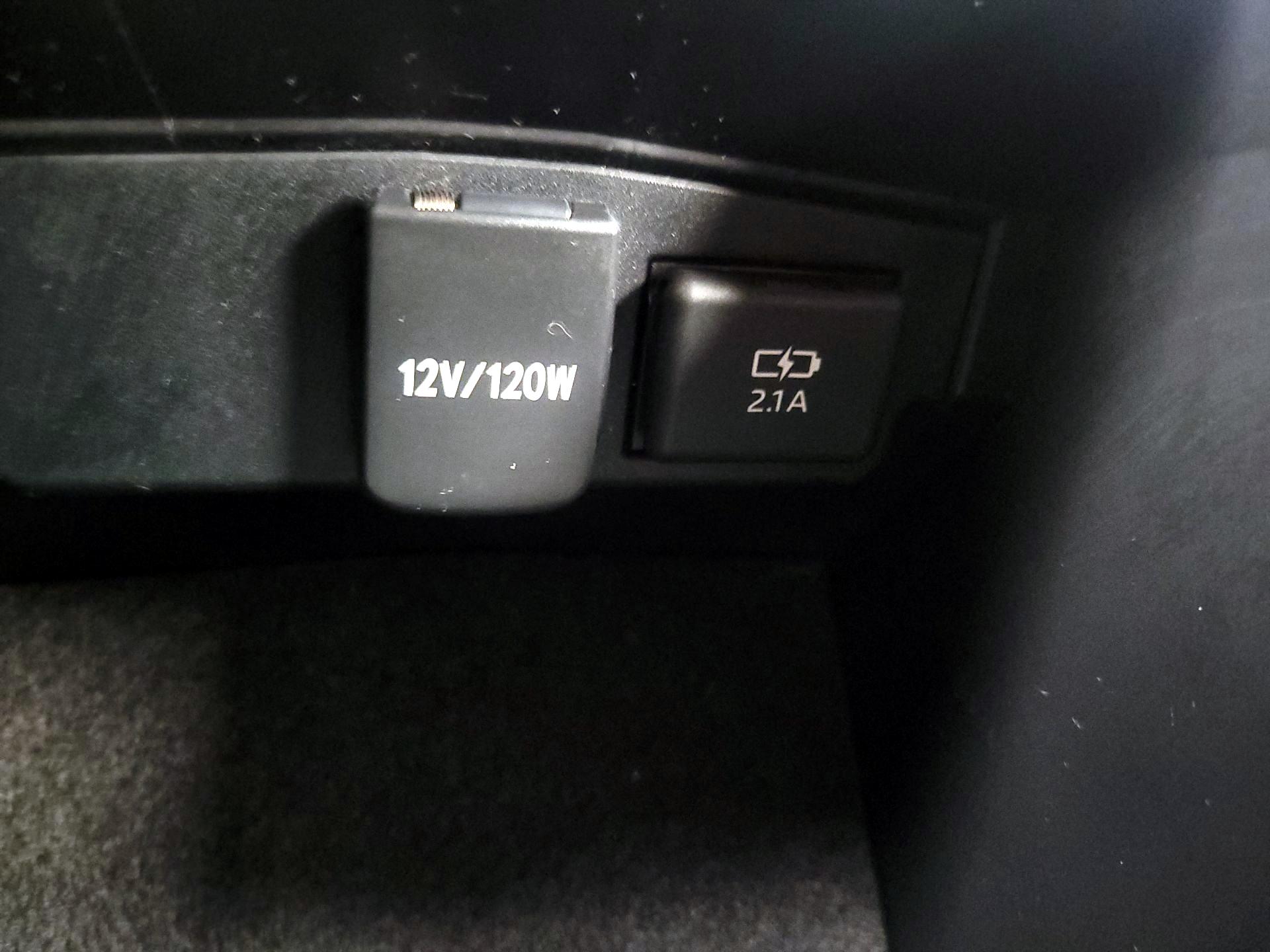 Thumbnail: 2019 Toyota Corolla - 17