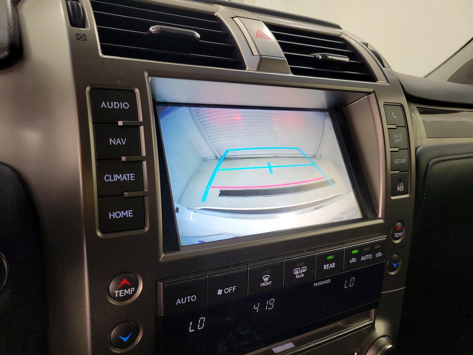 Thumbnail: 2016 Lexus GX - 14