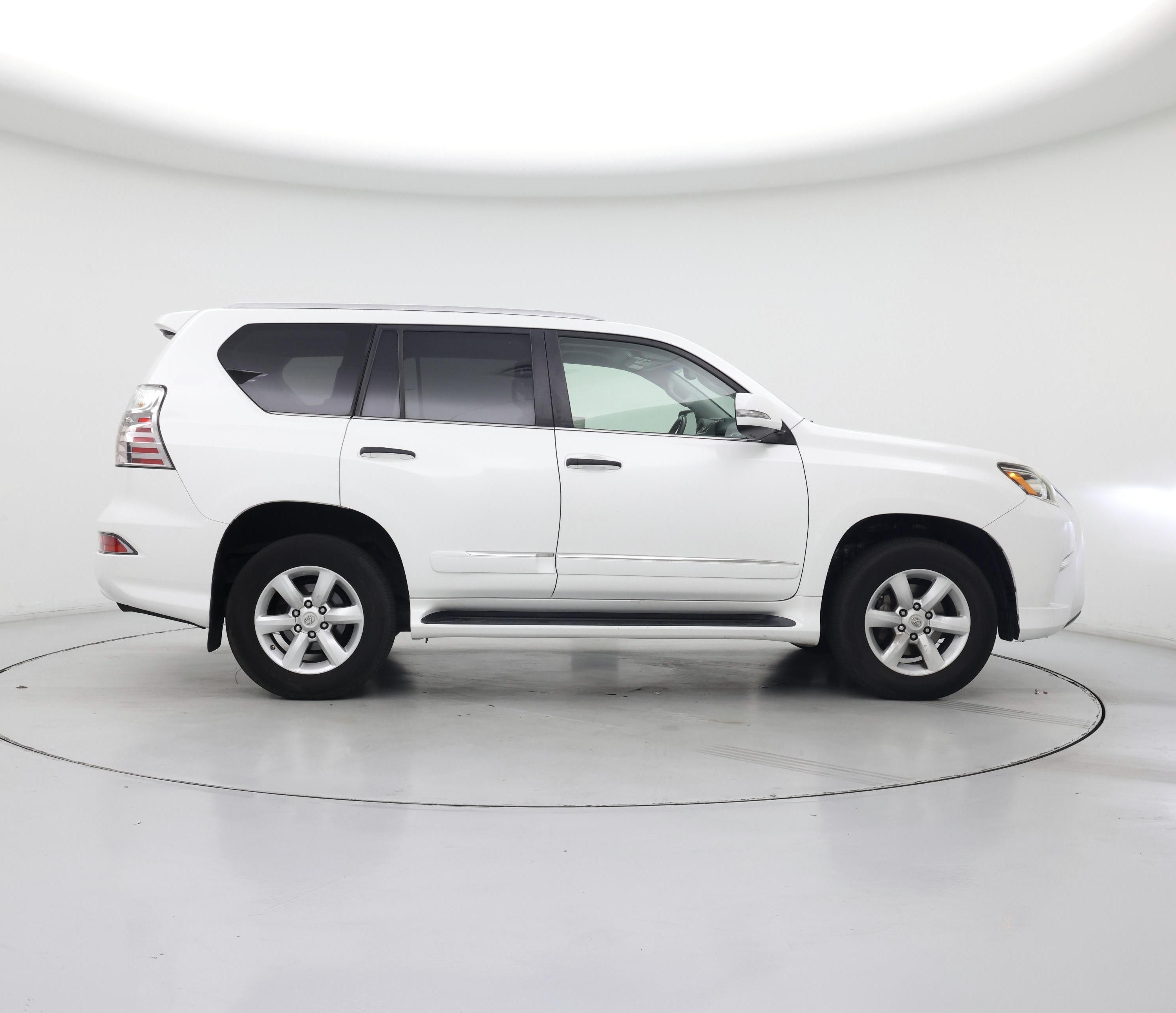 Thumbnail: 2016 Lexus GX - 7