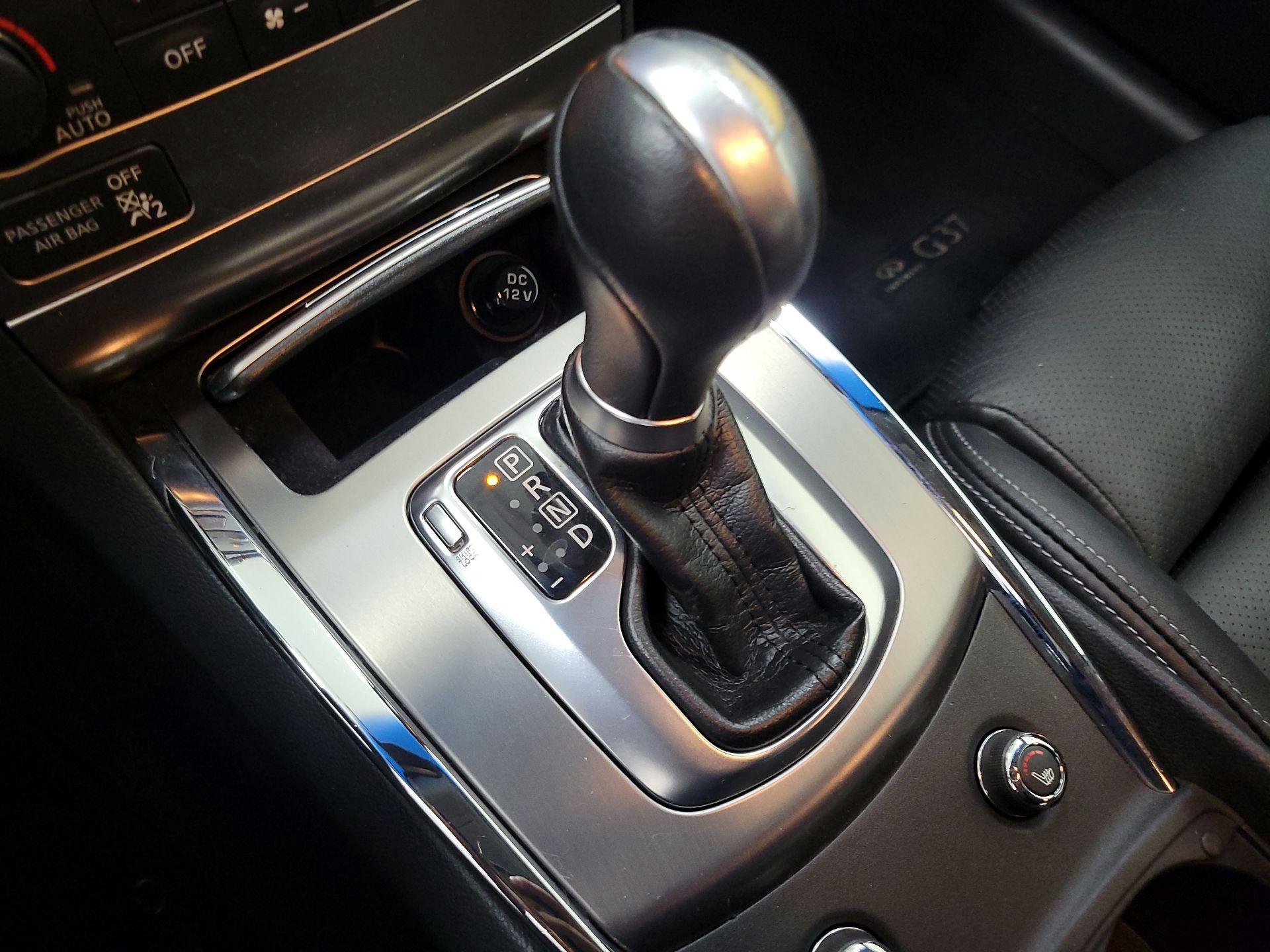Thumbnail: 2013 INFINITI G37 - 17