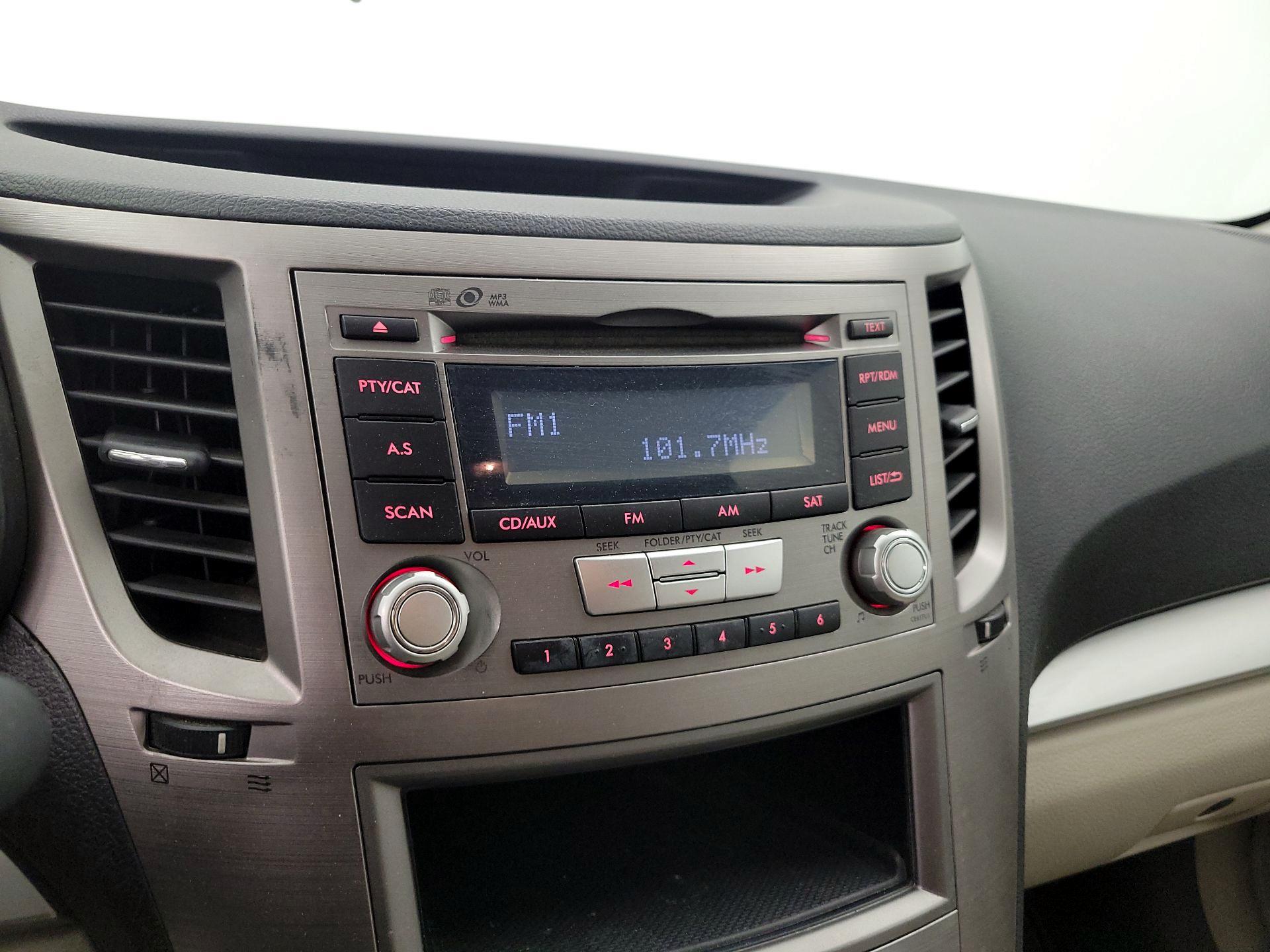 Thumbnail: 2013 Subaru Outback - 14