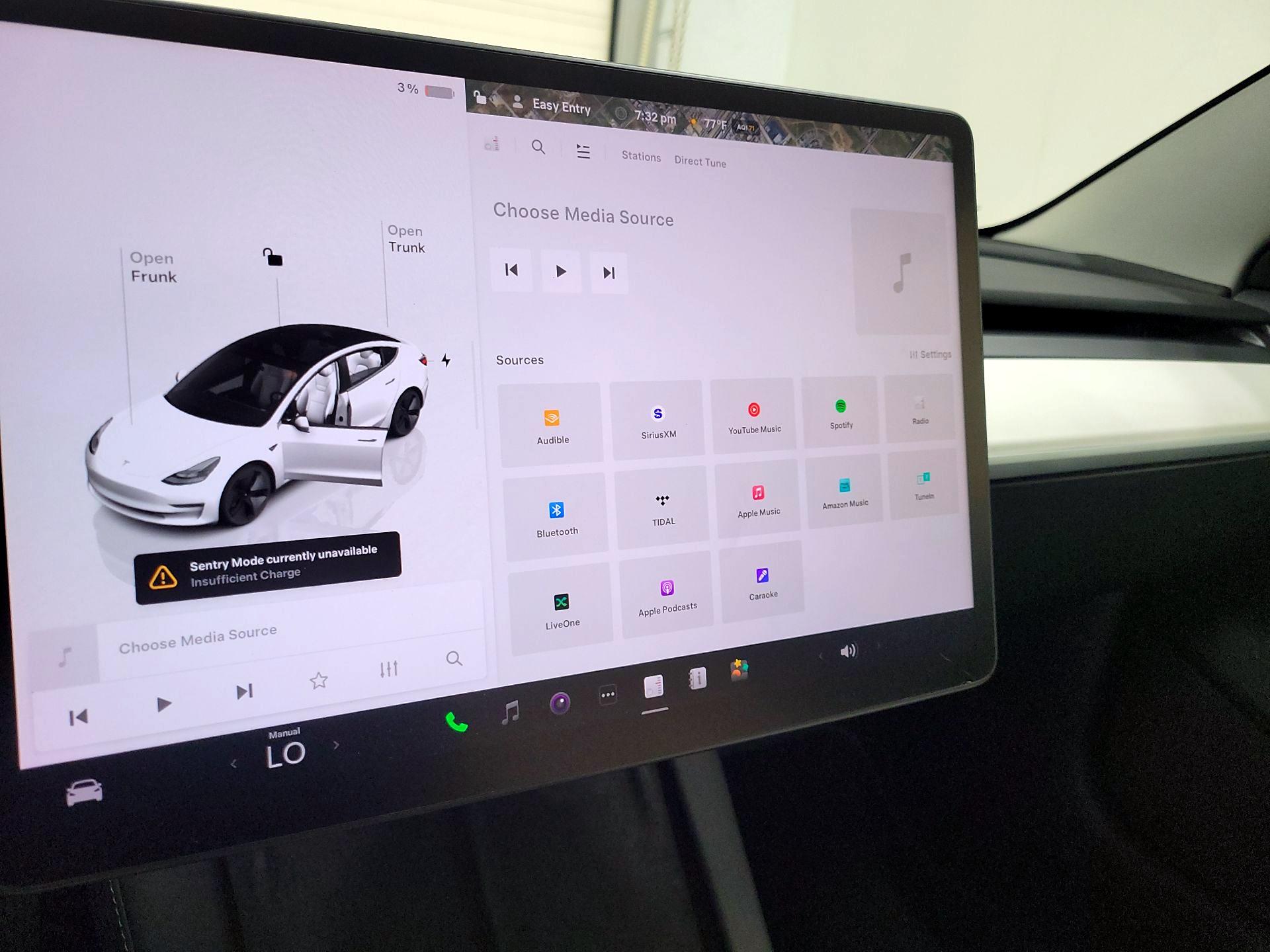 Thumbnail: 2023 Tesla Model 3 - 14