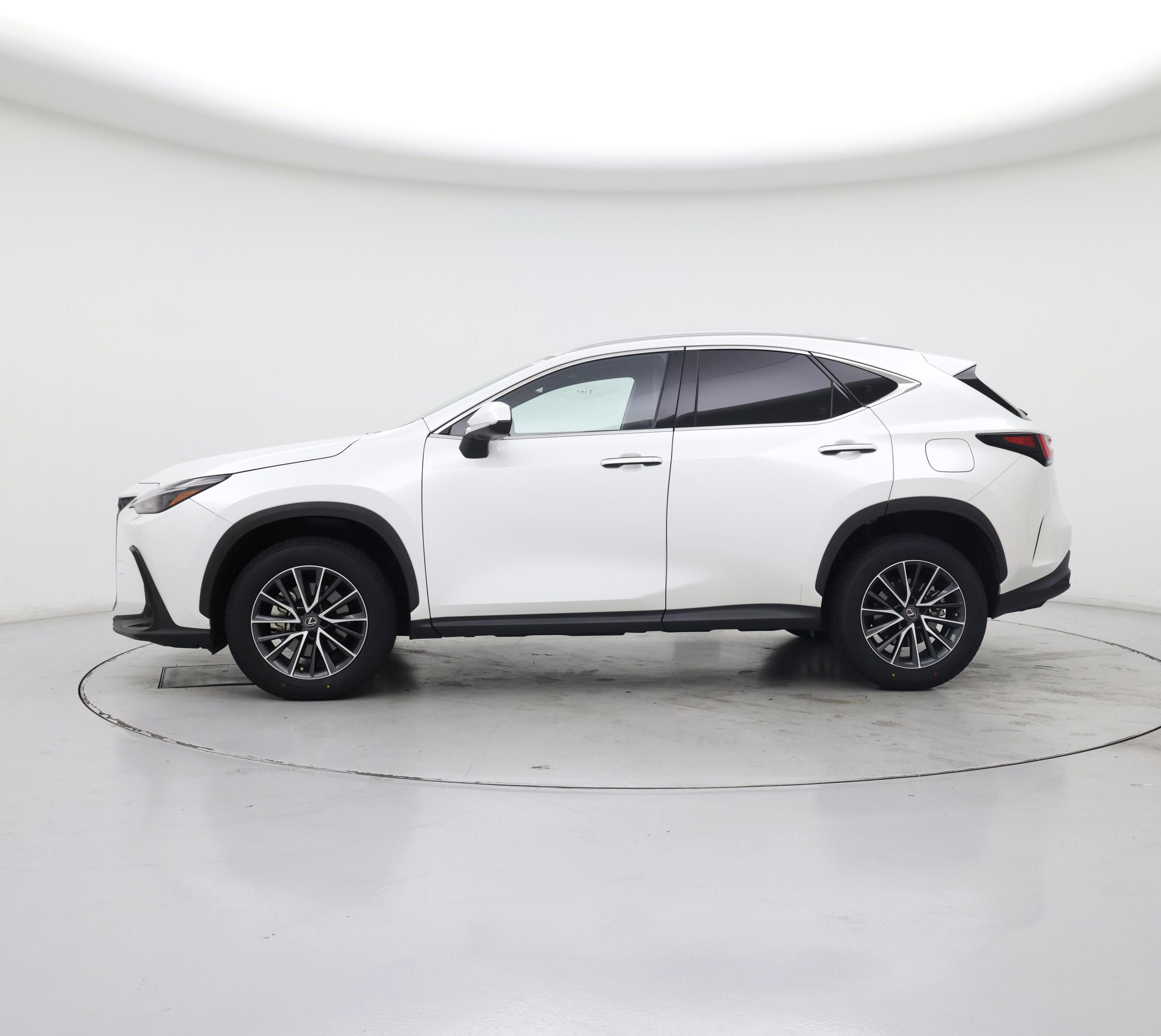 Thumbnail: 2022 Lexus NX - 3