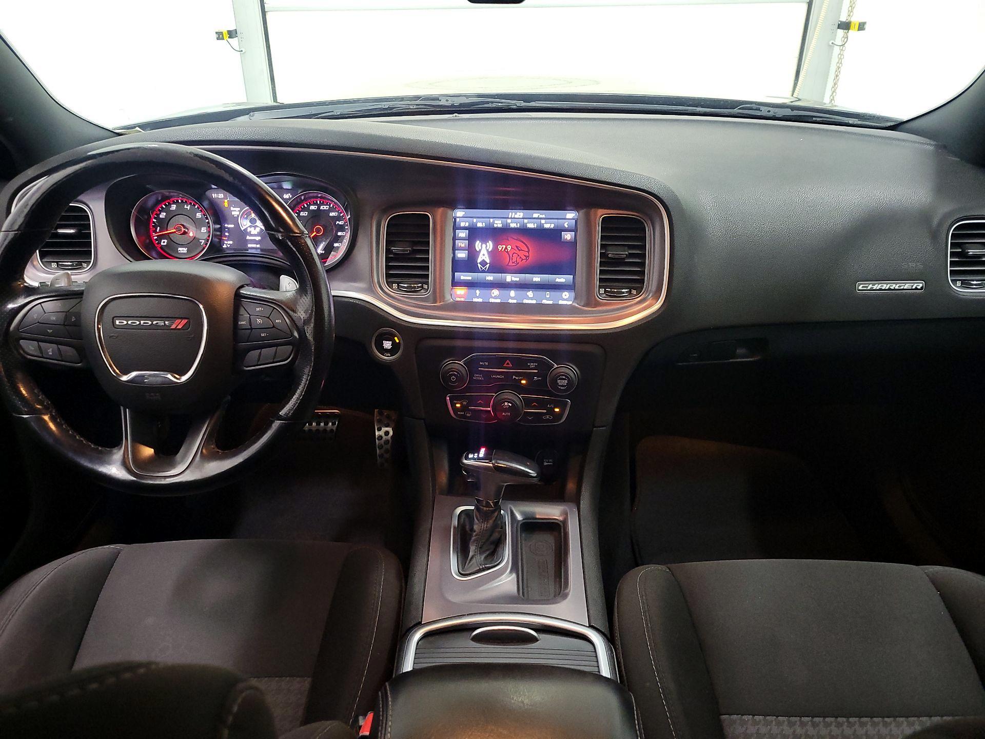 Thumbnail: 2019 Dodge Charger - 9