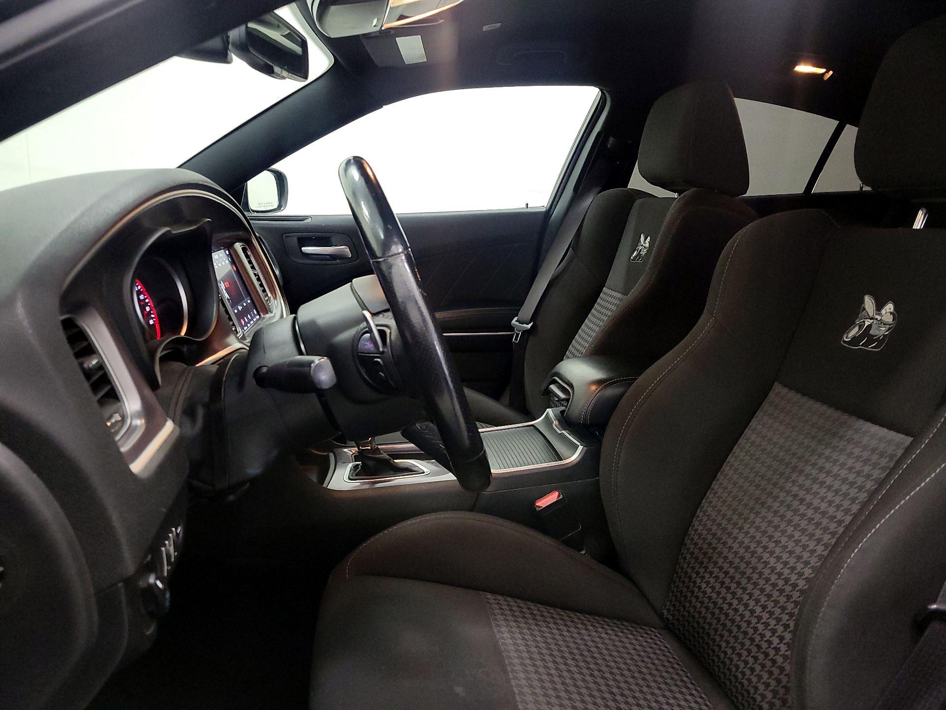 Thumbnail: 2019 Dodge Charger - 11