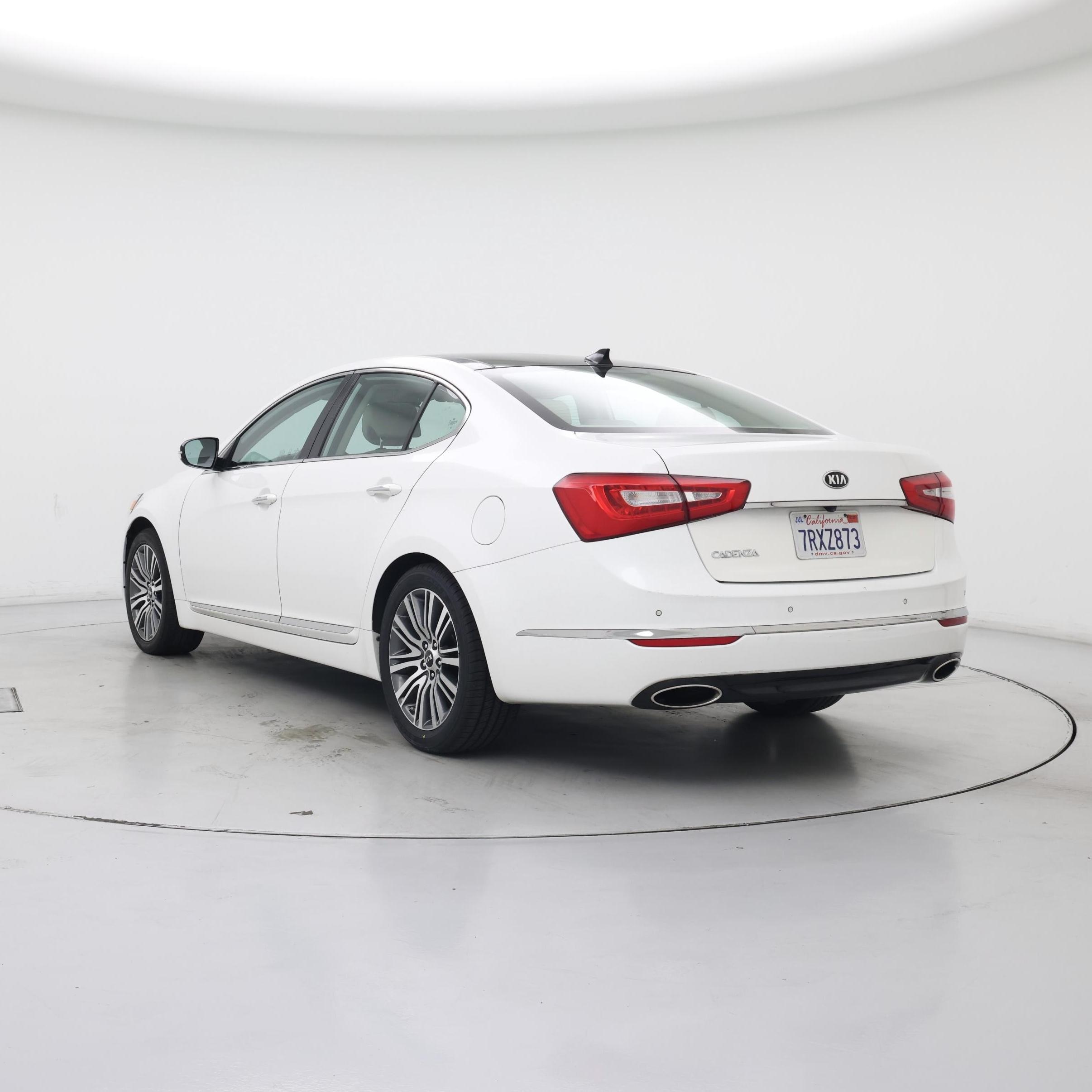 Thumbnail: 2016 Kia Cadenza - 2