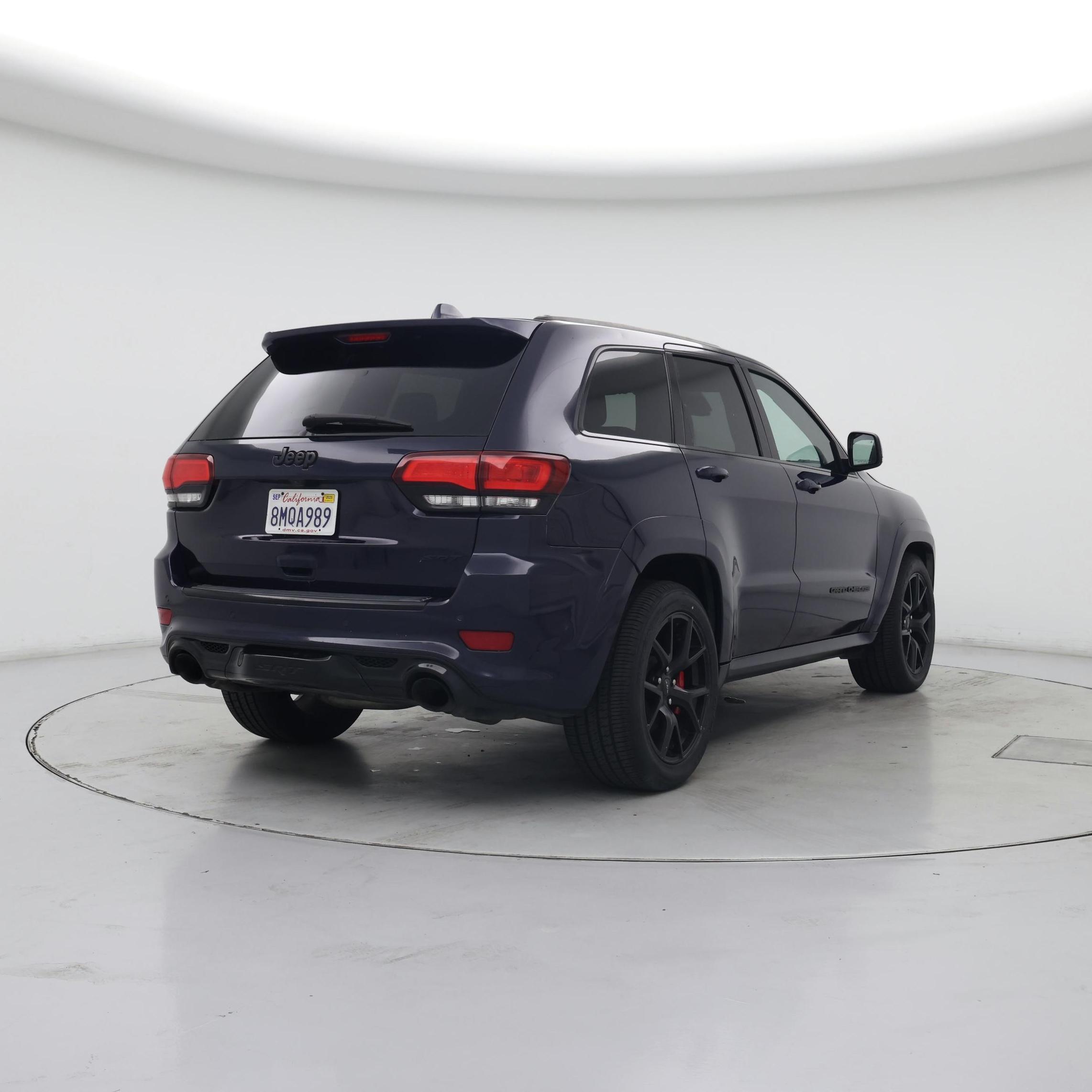 Thumbnail: 2018 Jeep Grand Cherokee - 8