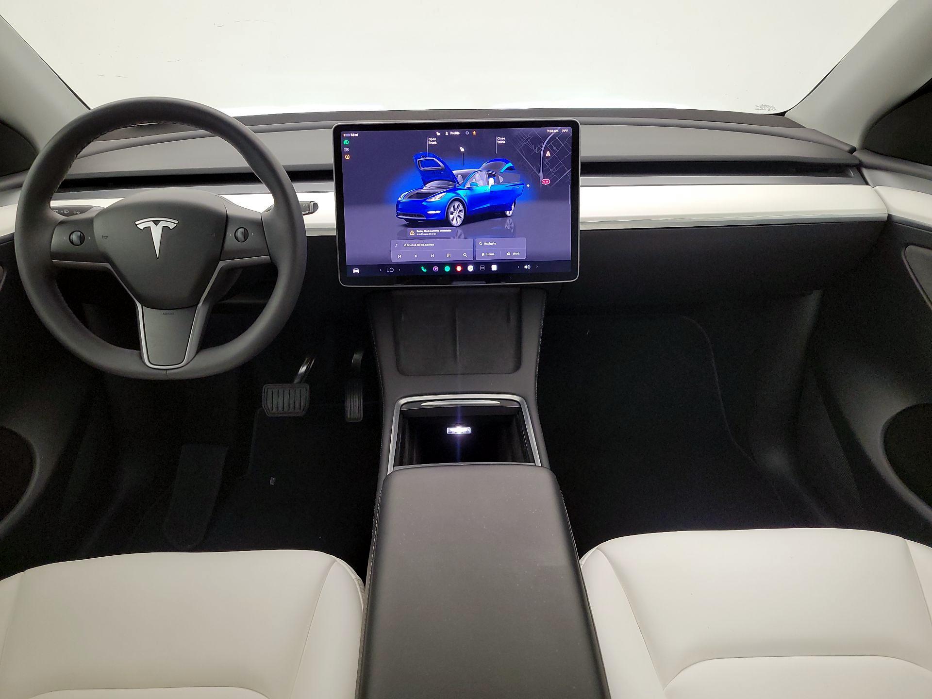 Thumbnail: 2023 Tesla Model Y - 9