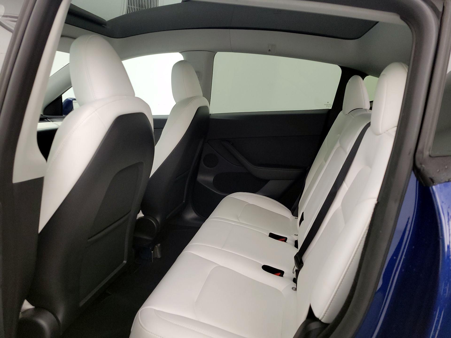 Thumbnail: 2023 Tesla Model Y - 18