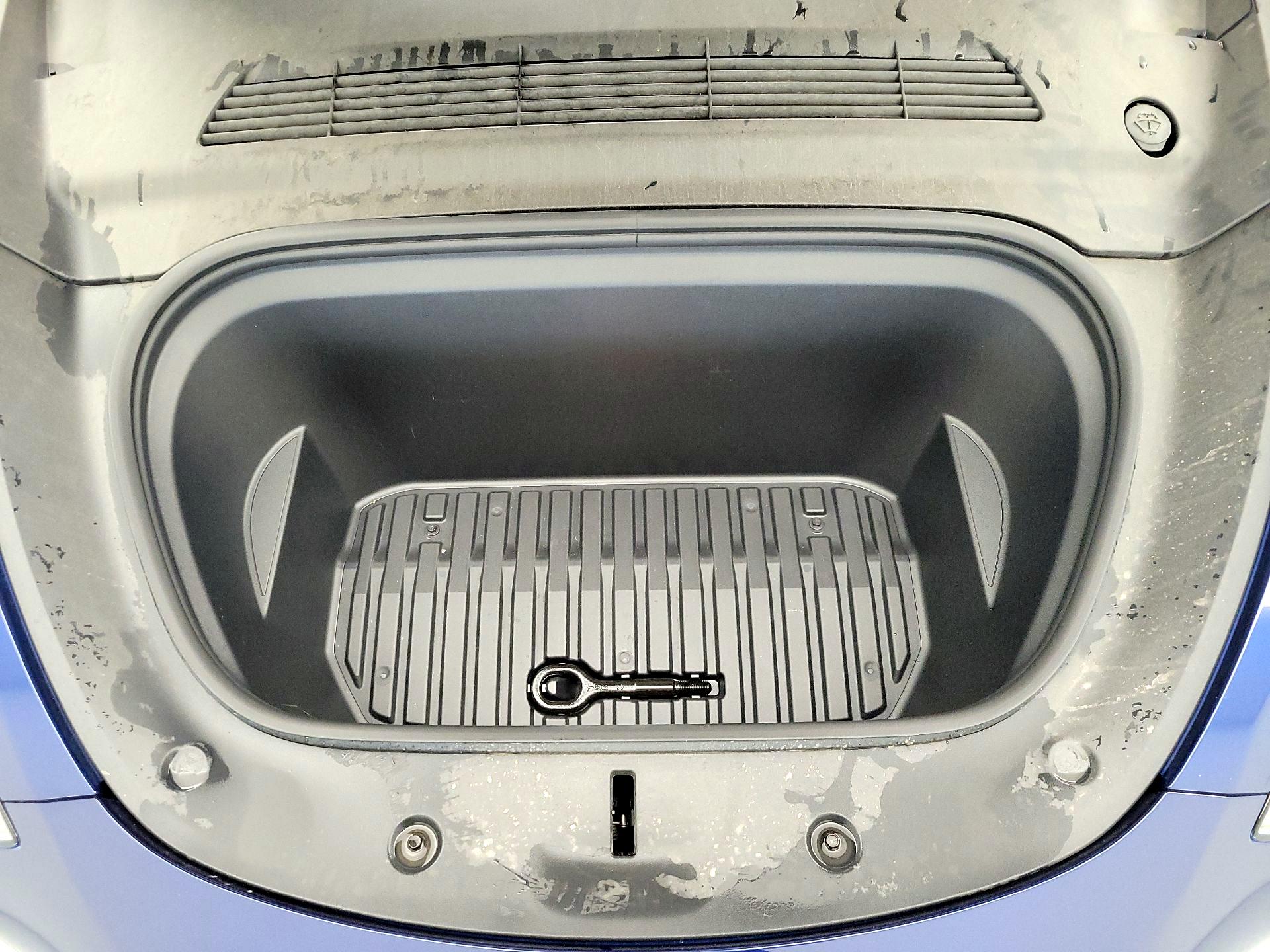 Thumbnail: 2023 Tesla Model Y - 20