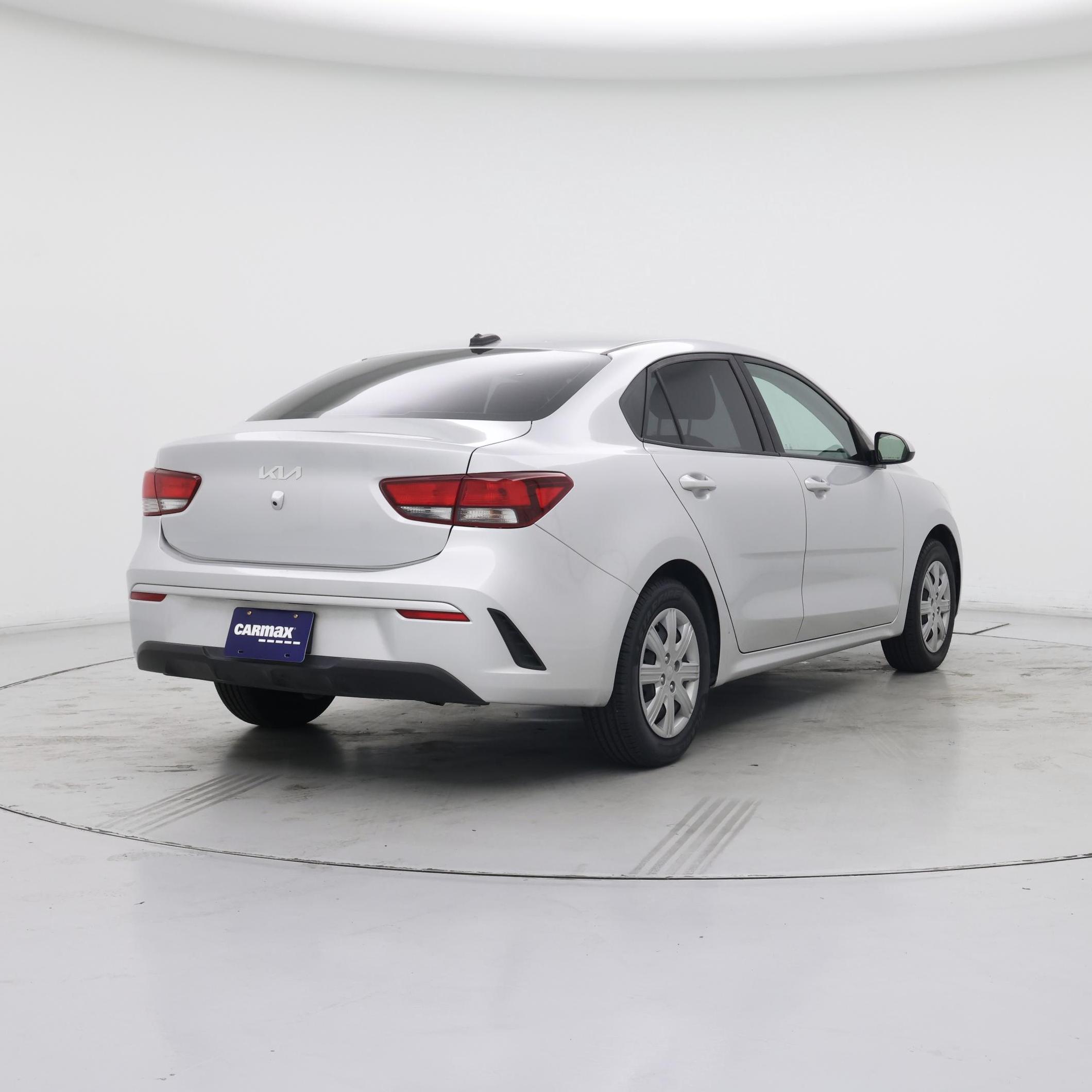 Thumbnail: 2022 Kia Rio - 8