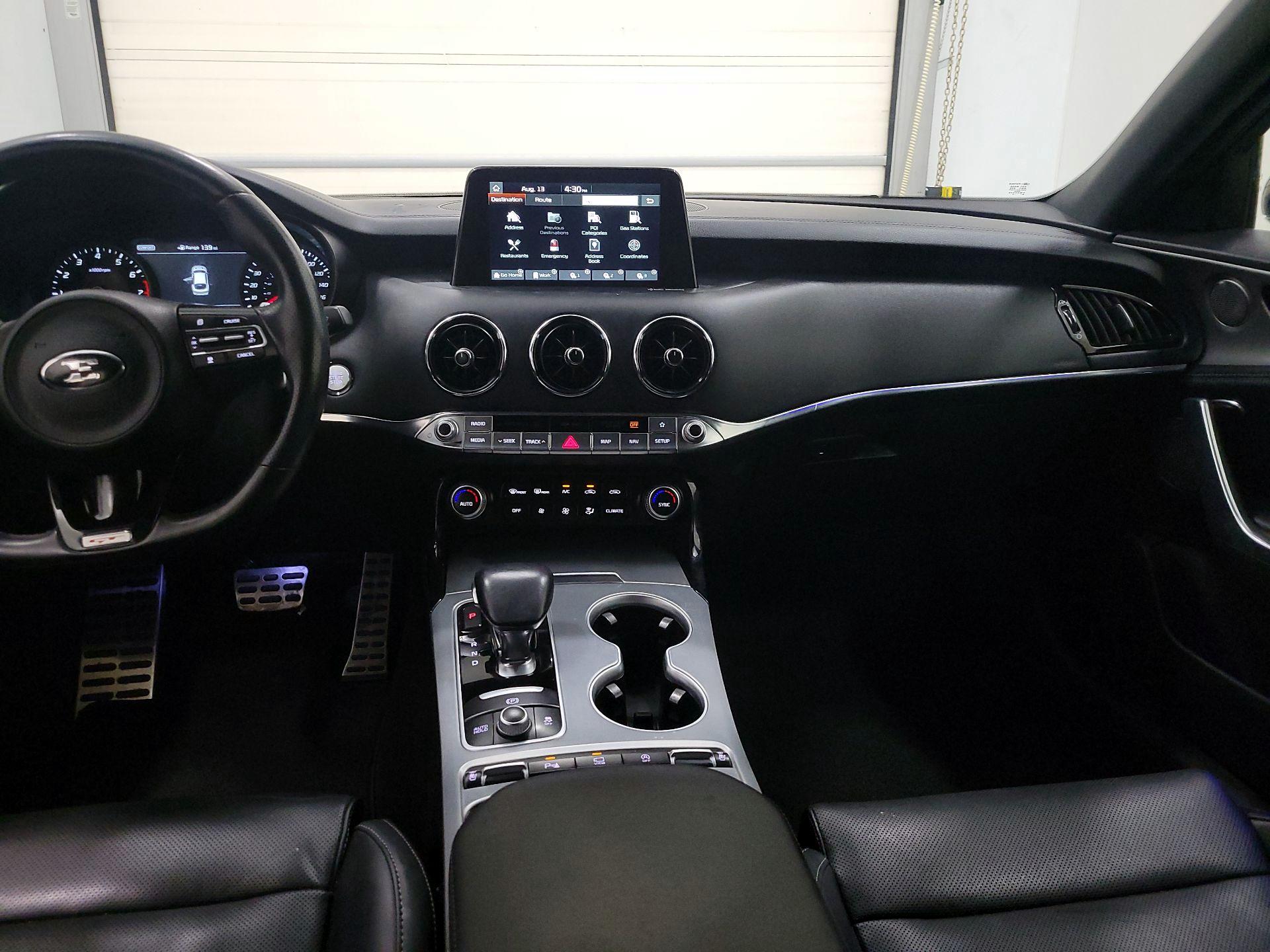 Thumbnail: 2019 Kia Stinger - 9