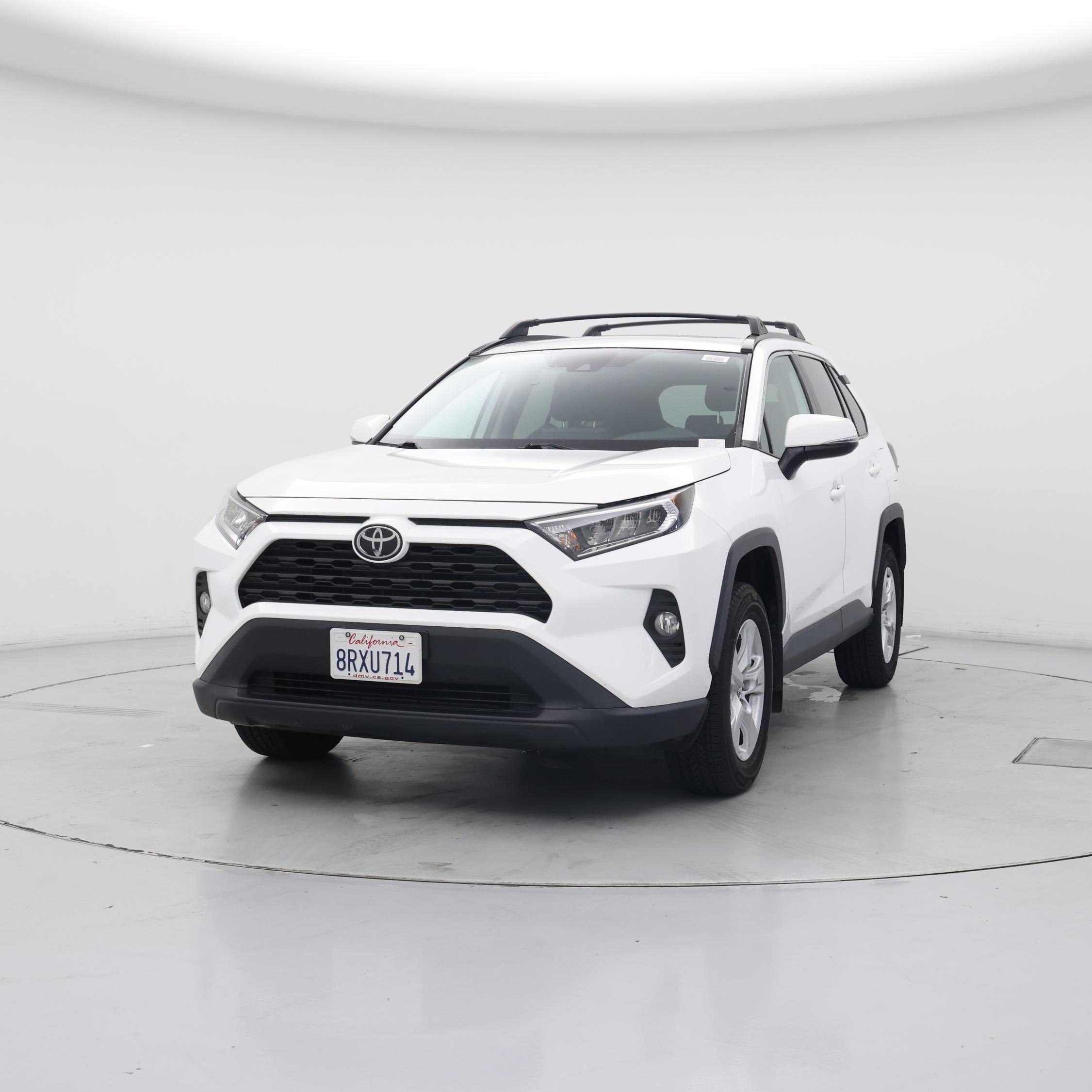 Thumbnail: 2020 Toyota RAV4 - 4