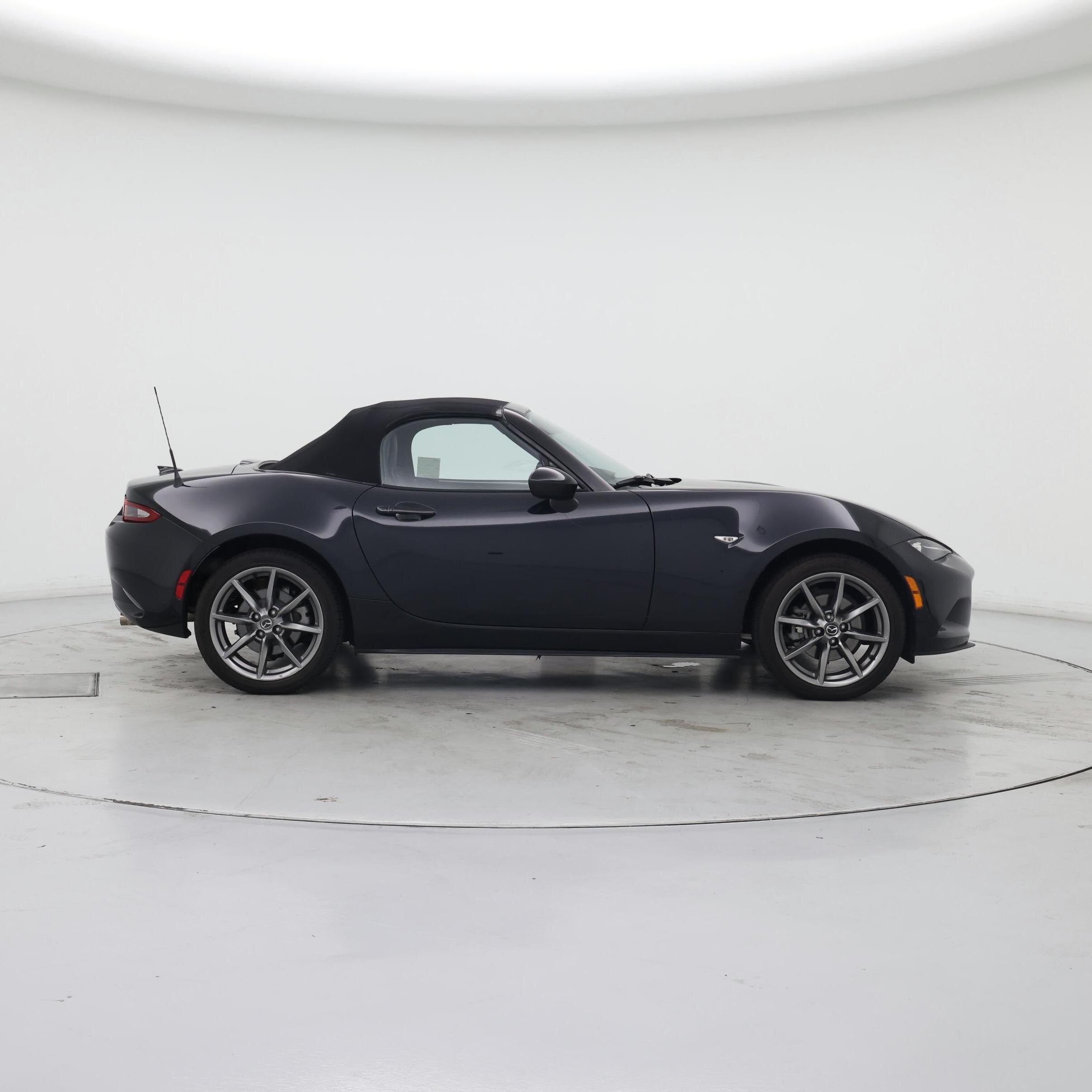 Thumbnail: 2020 Mazda MX-5 Miata - 7