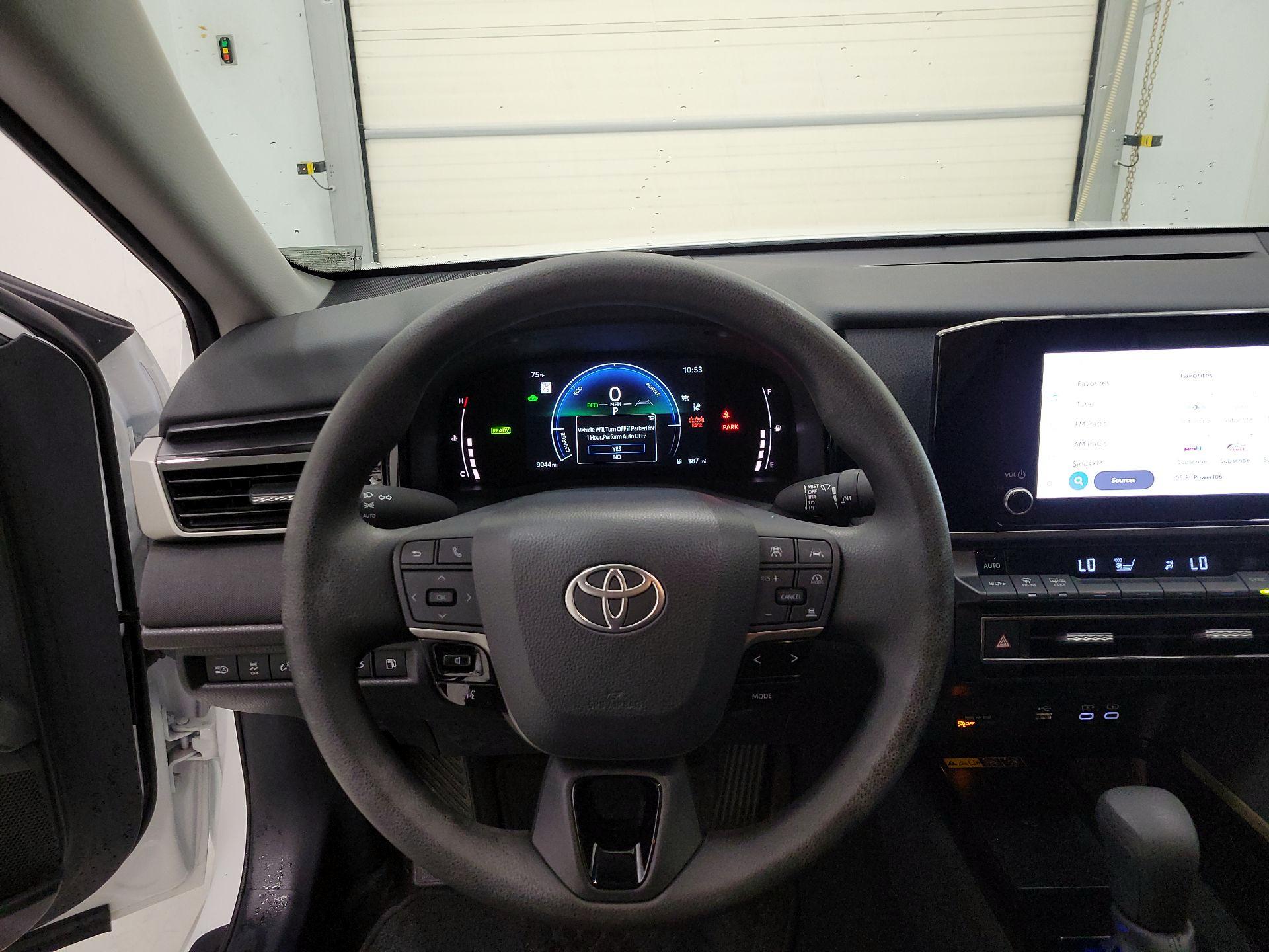 Thumbnail: 2025 Toyota Camry - 10