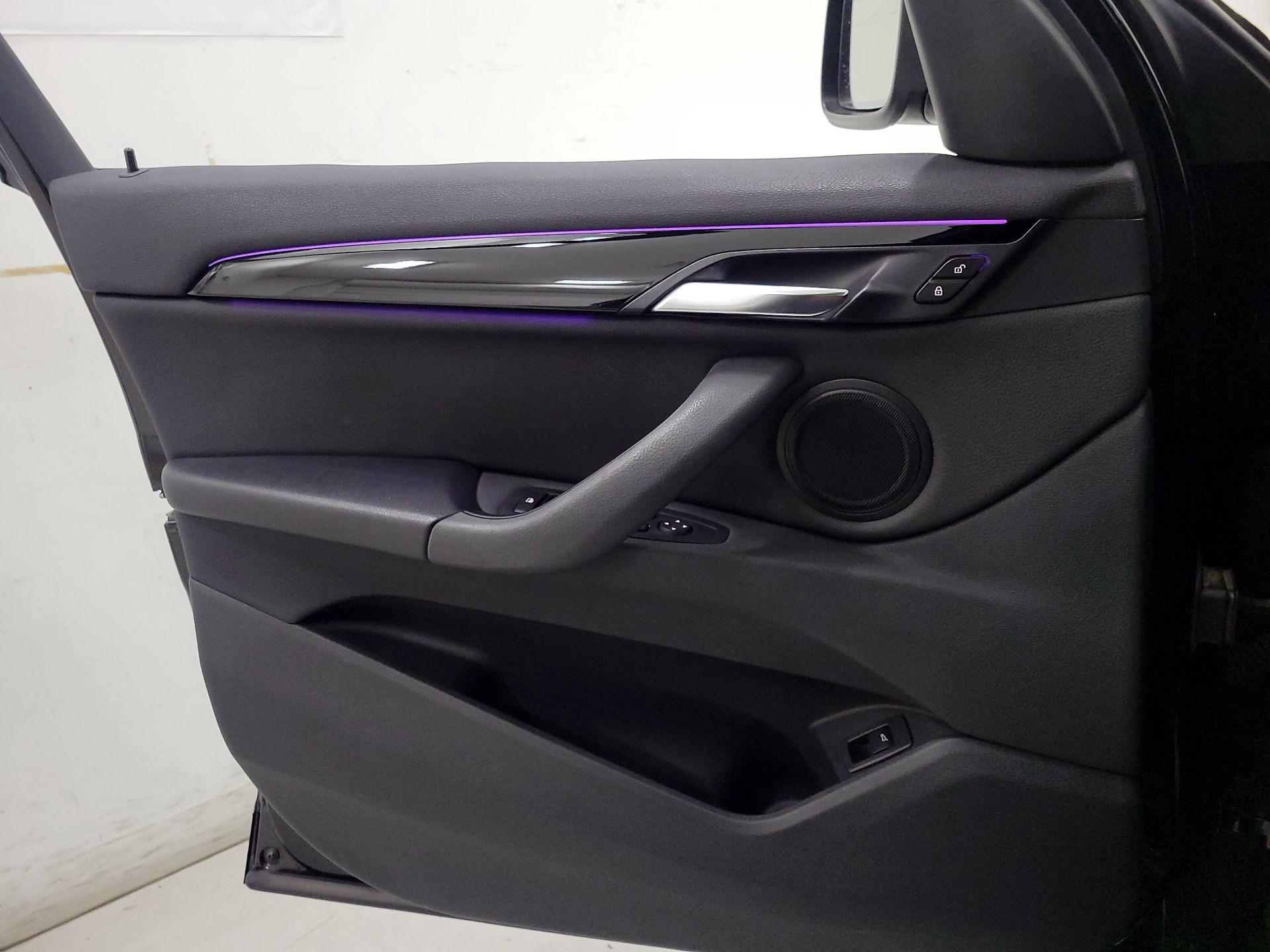Thumbnail: 2020 BMW X1 - 12