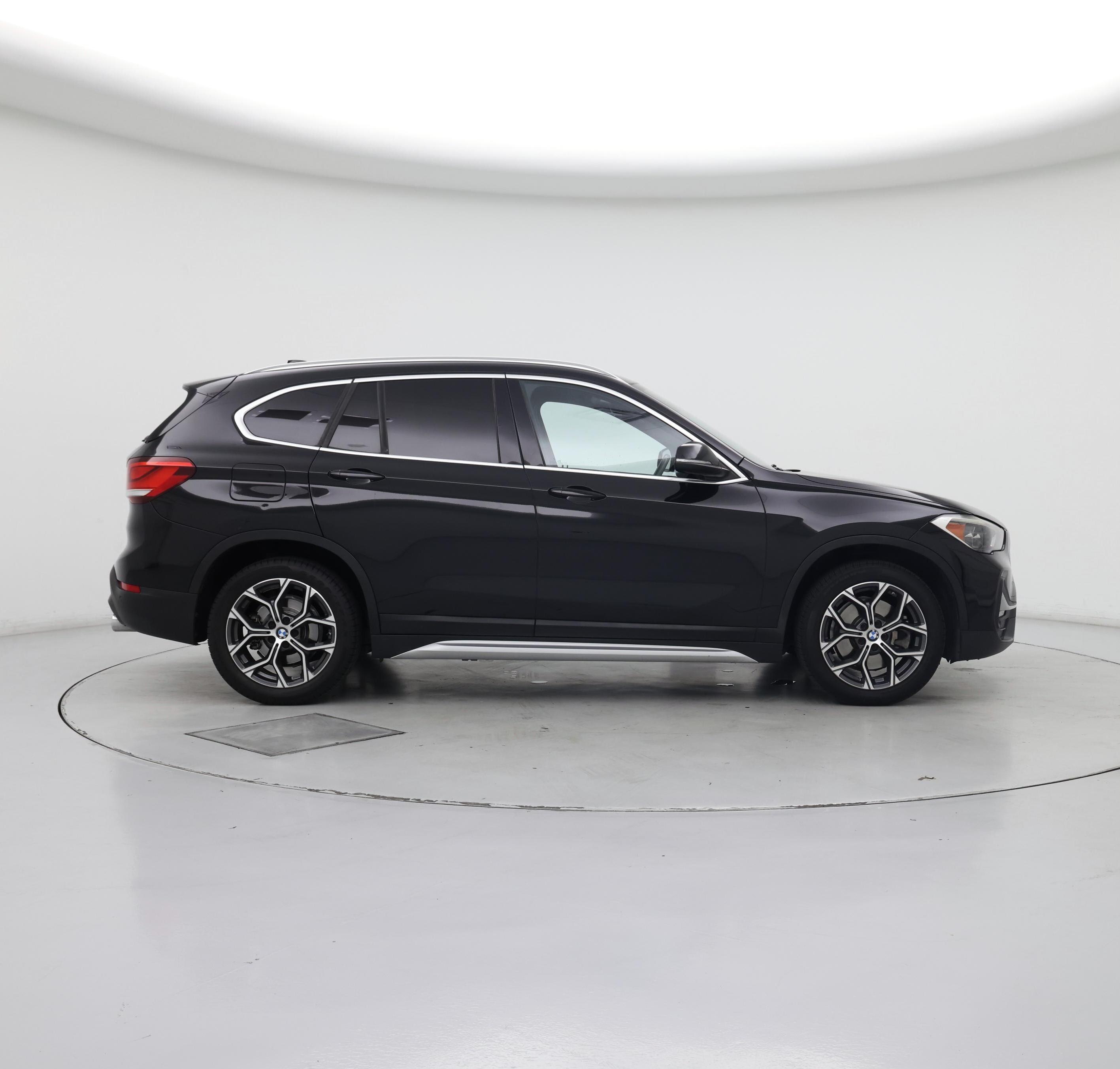 Thumbnail: 2020 BMW X1 - 7