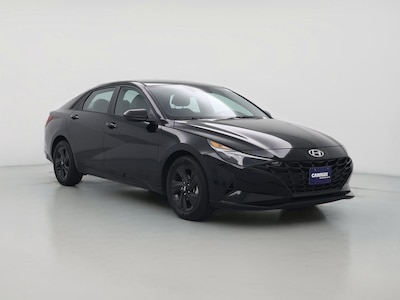 Black 2022 Hyundai Elantra SEL