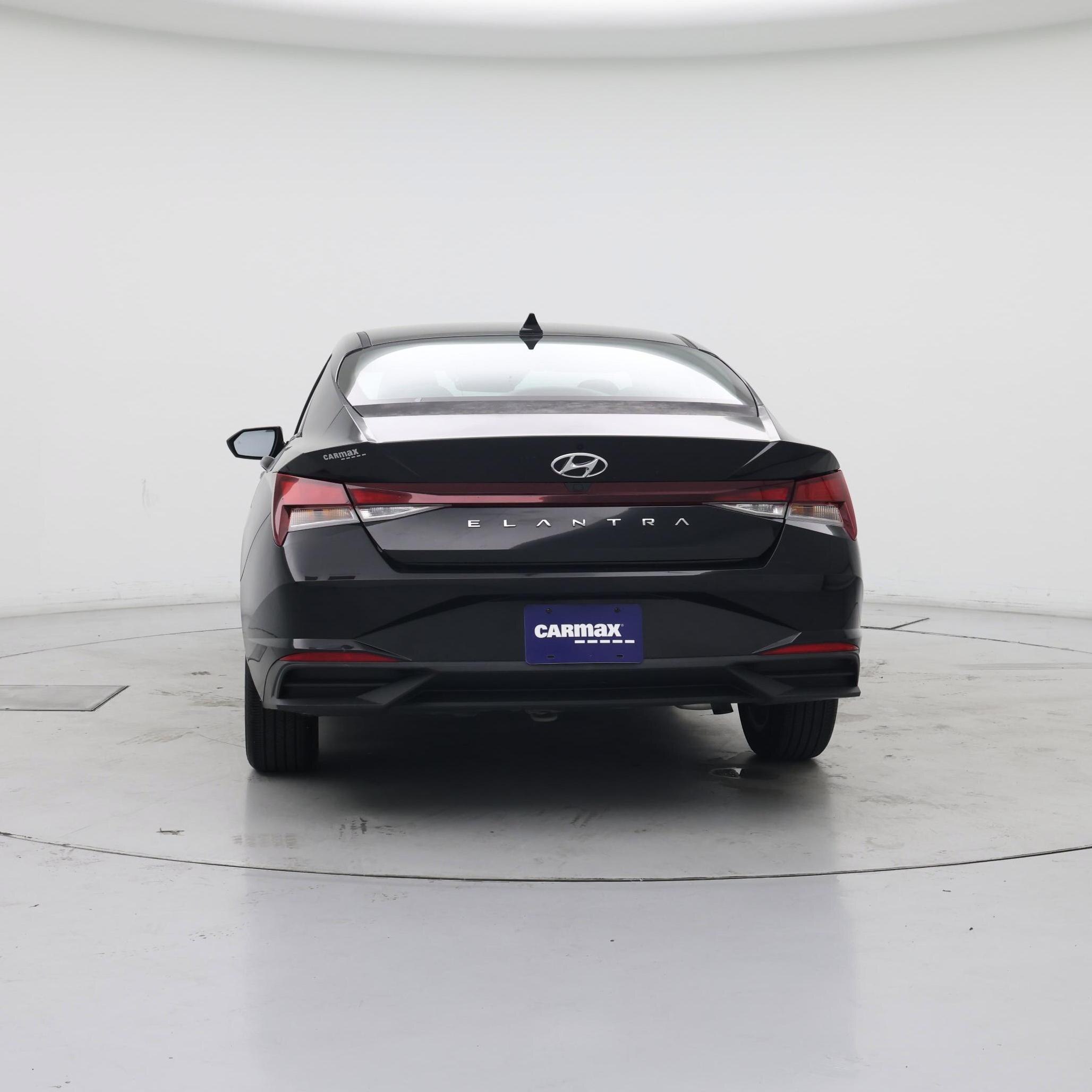 Thumbnail: 2022 Hyundai Elantra - 6
