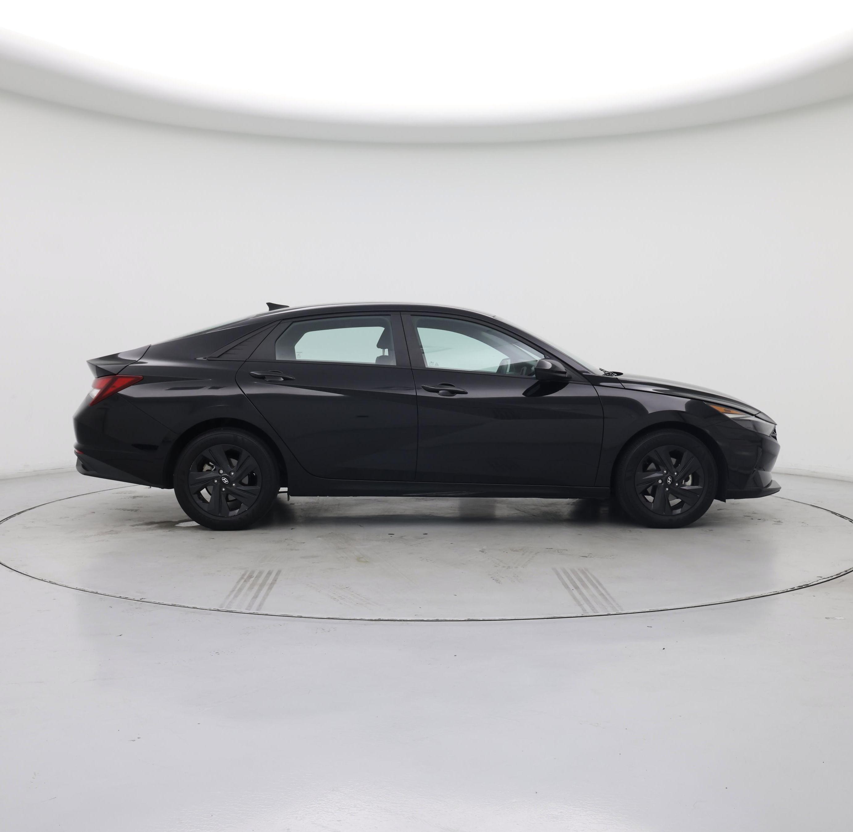 Thumbnail: 2022 Hyundai Elantra - 7